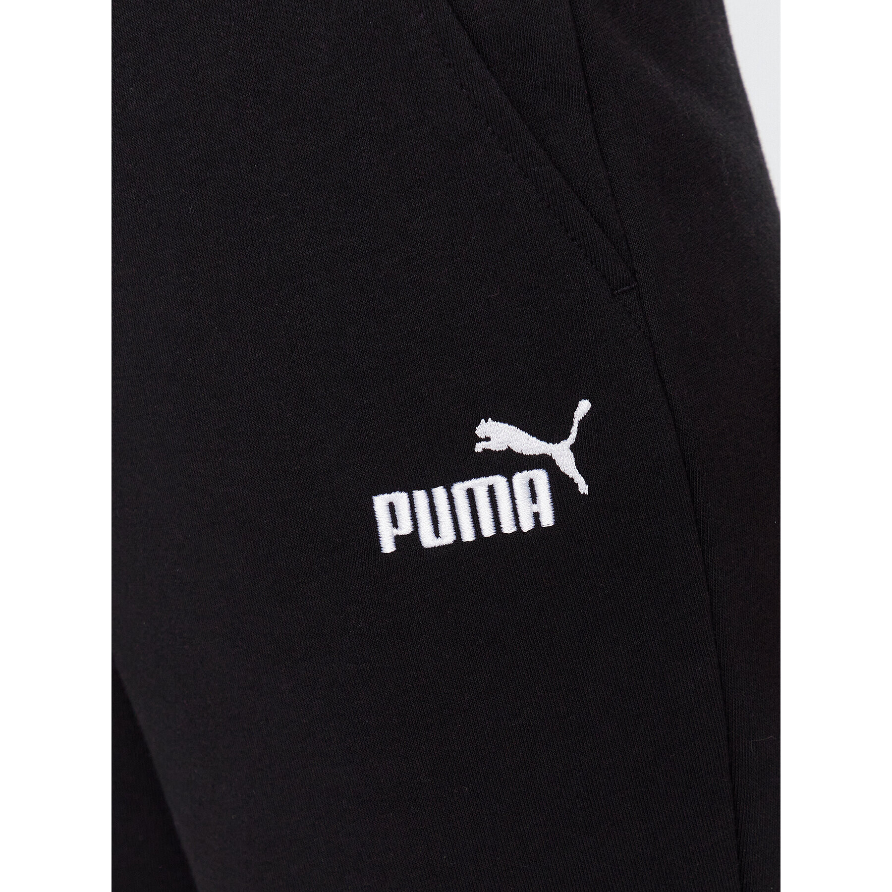 Puma Долнище анцуг Ess 847093 Черен Regular Fit - Pepit.bg