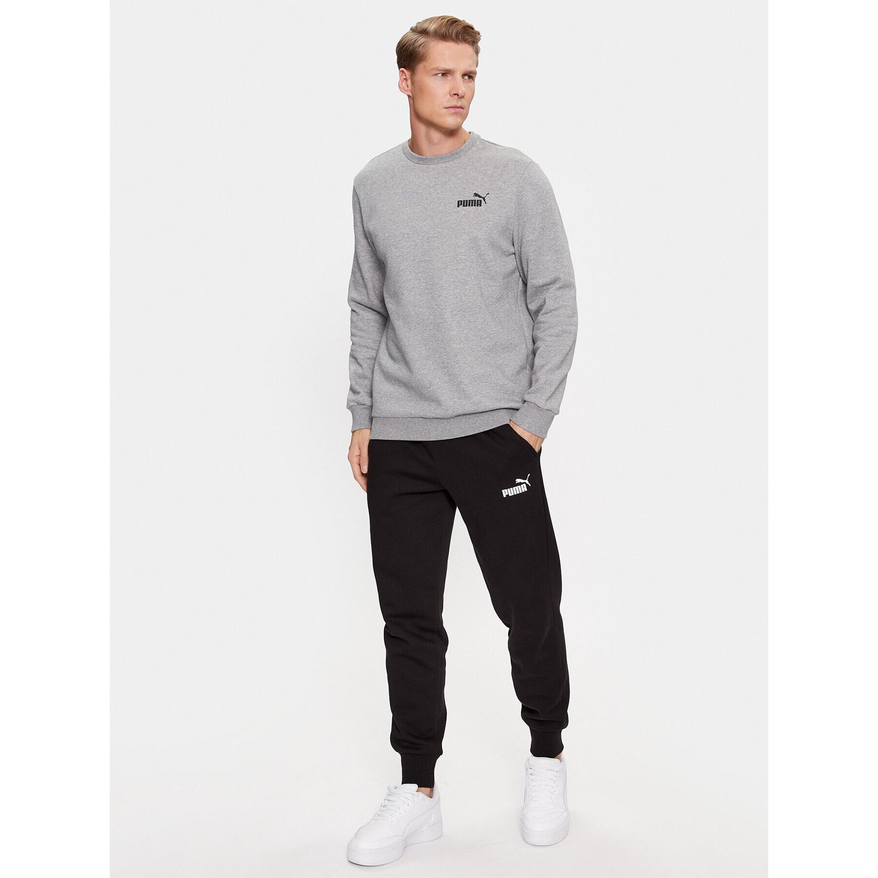 Puma Долнище анцуг Ess Logo 586714 Черен Regular Fit - Pepit.bg