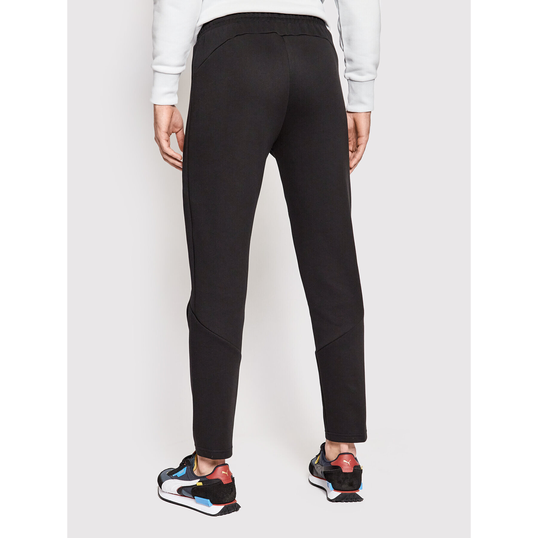 Puma Долнище анцуг Evostripe 847404 Черен Slim Fit - Pepit.bg