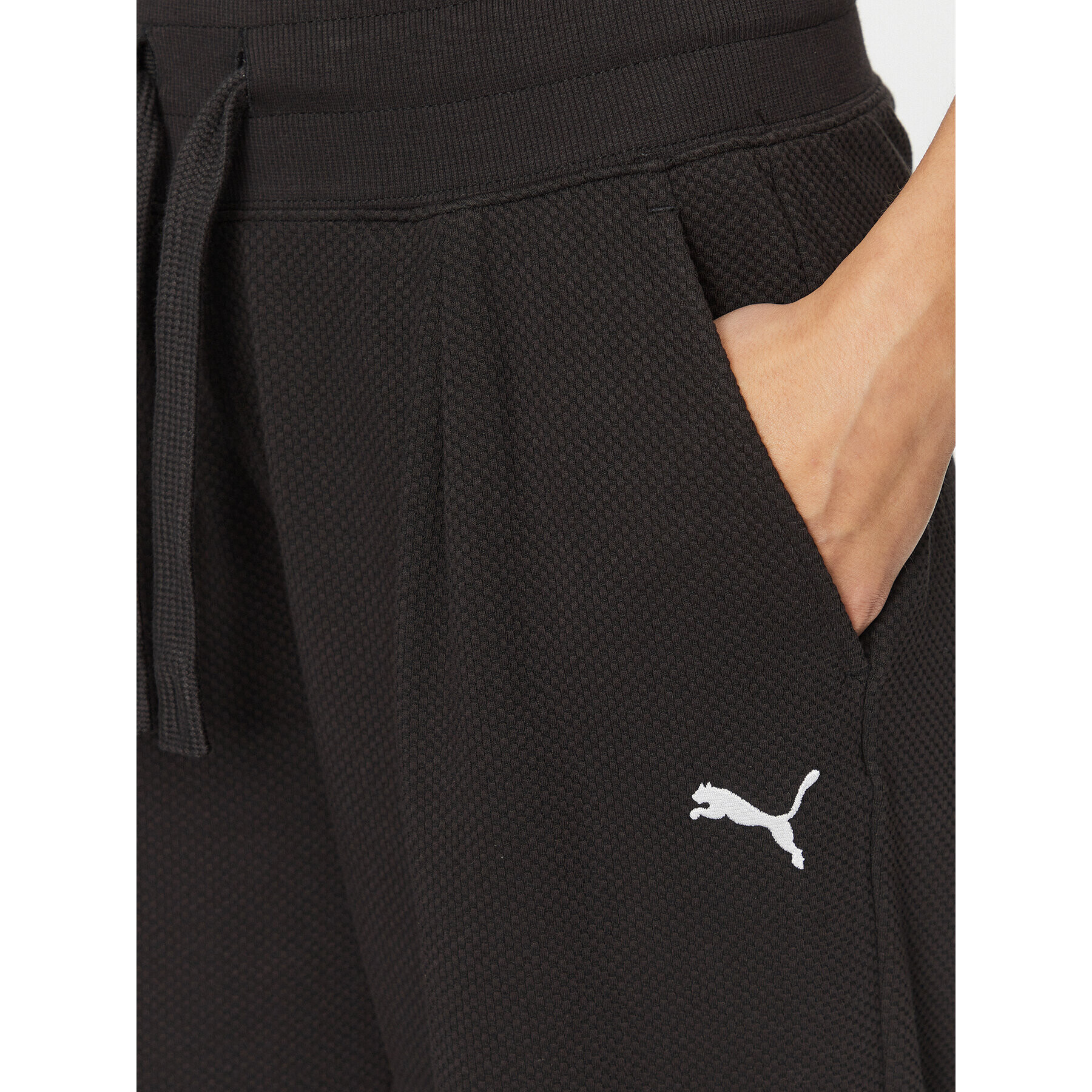 Puma Долнище анцуг Her 676007 Черен Relaxed Fit - Pepit.bg