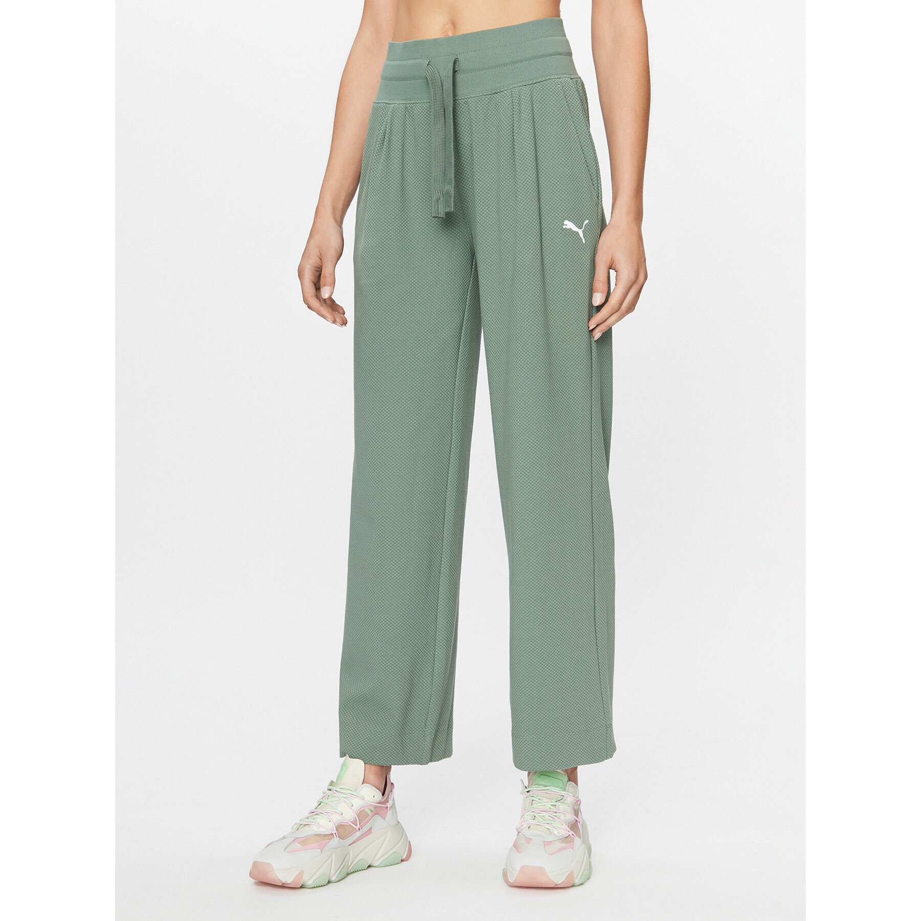 Puma Долнище анцуг Her 676007 Зелен Relaxed Fit - Pepit.bg