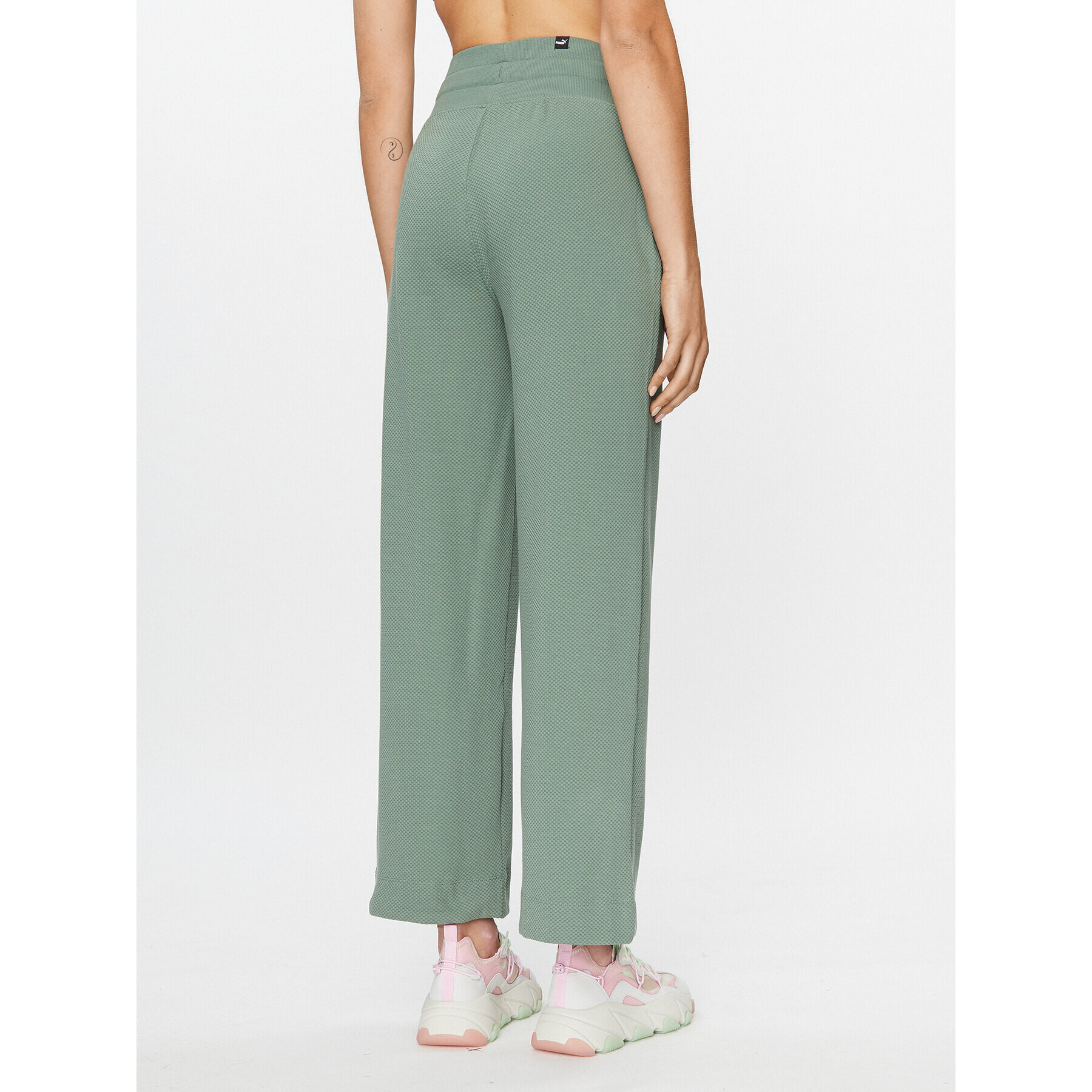 Puma Долнище анцуг Her 676007 Зелен Relaxed Fit - Pepit.bg