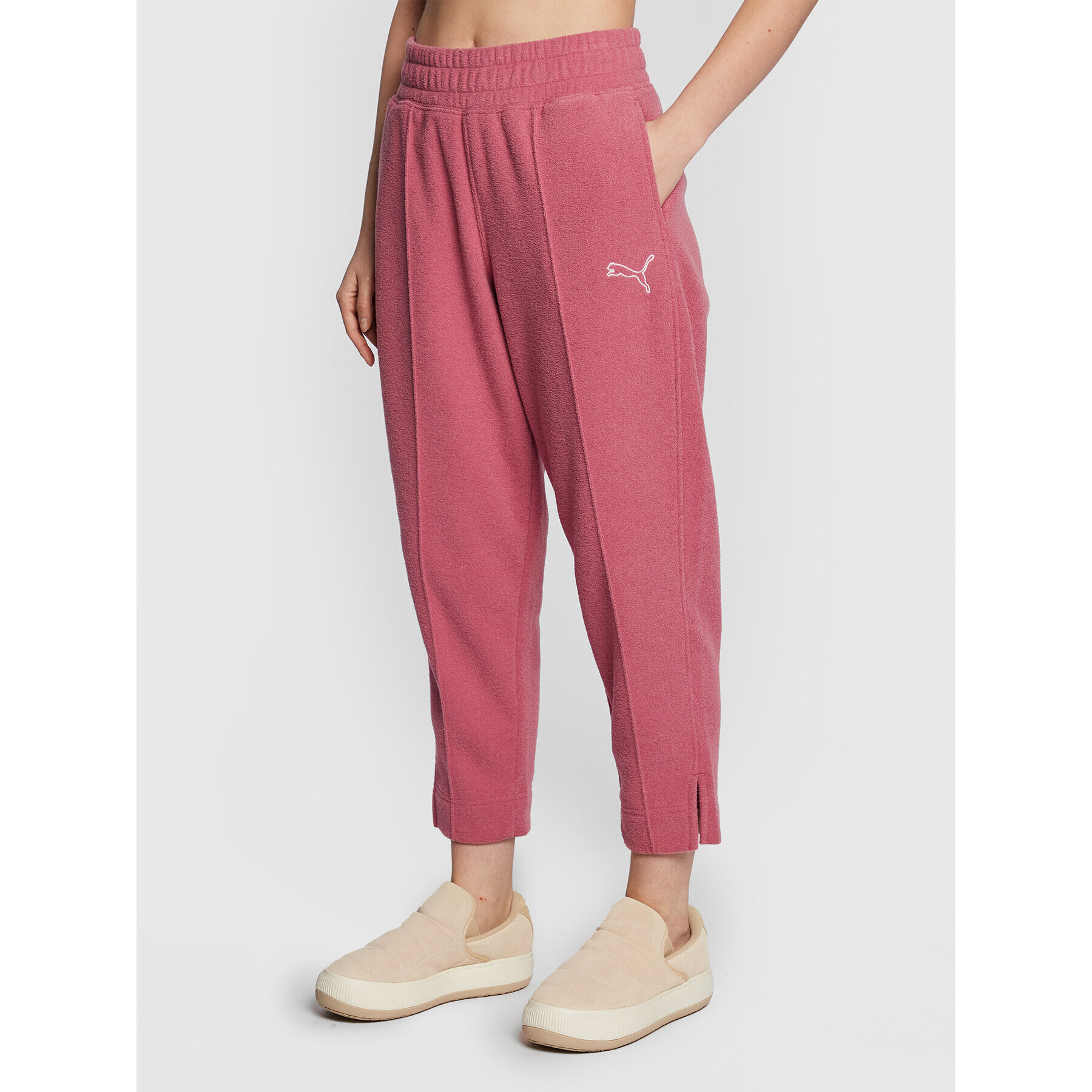 Puma Долнище анцуг Her Winterized 849839 Розов Regular Fit - Pepit.bg