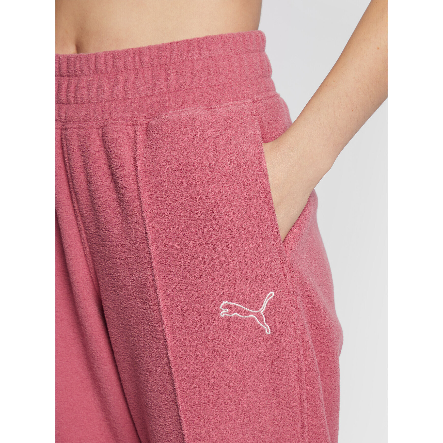 Puma Долнище анцуг Her Winterized 849839 Розов Regular Fit - Pepit.bg