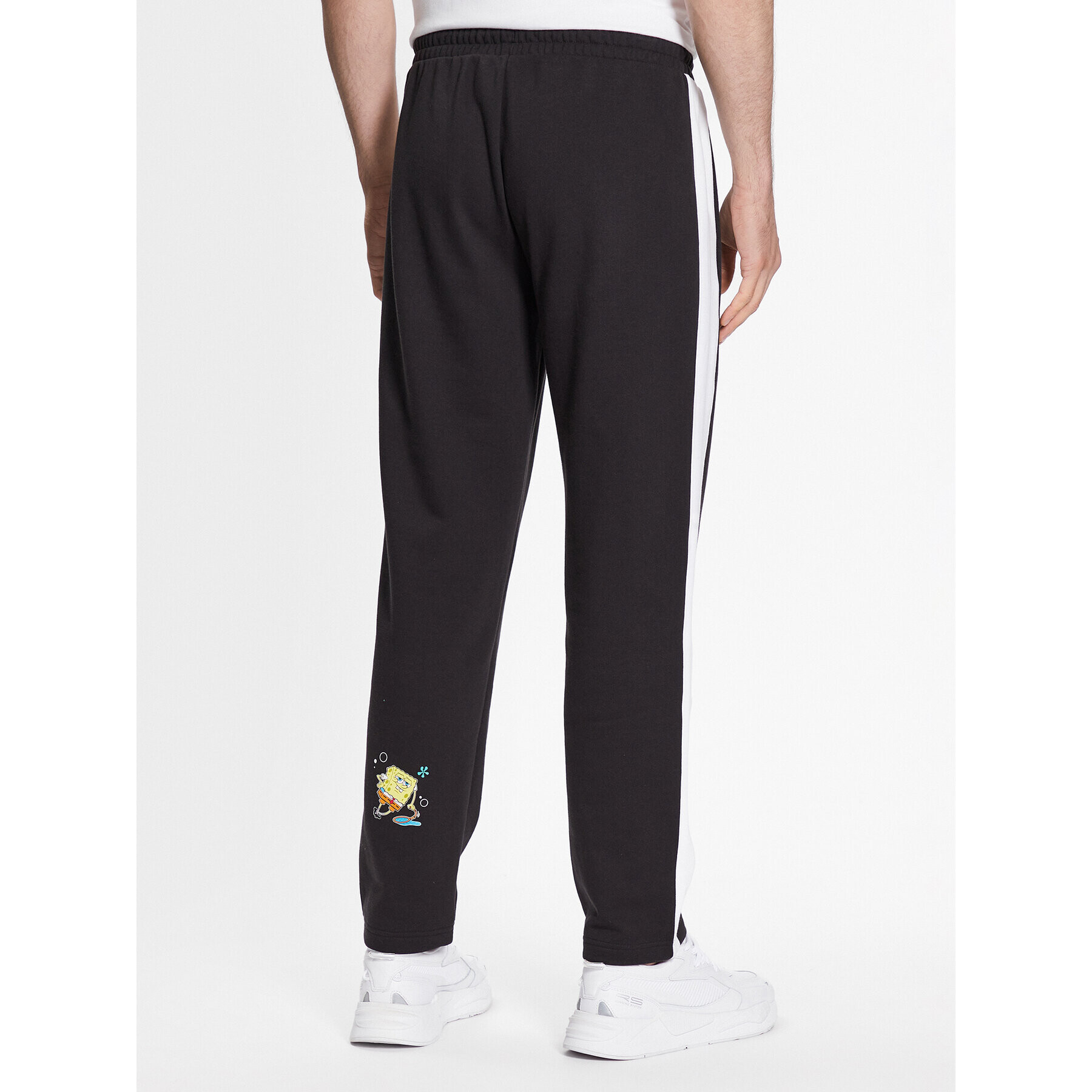 Puma Долнище анцуг SPONGEBOB 538963 Черен Regular Fit - Pepit.bg