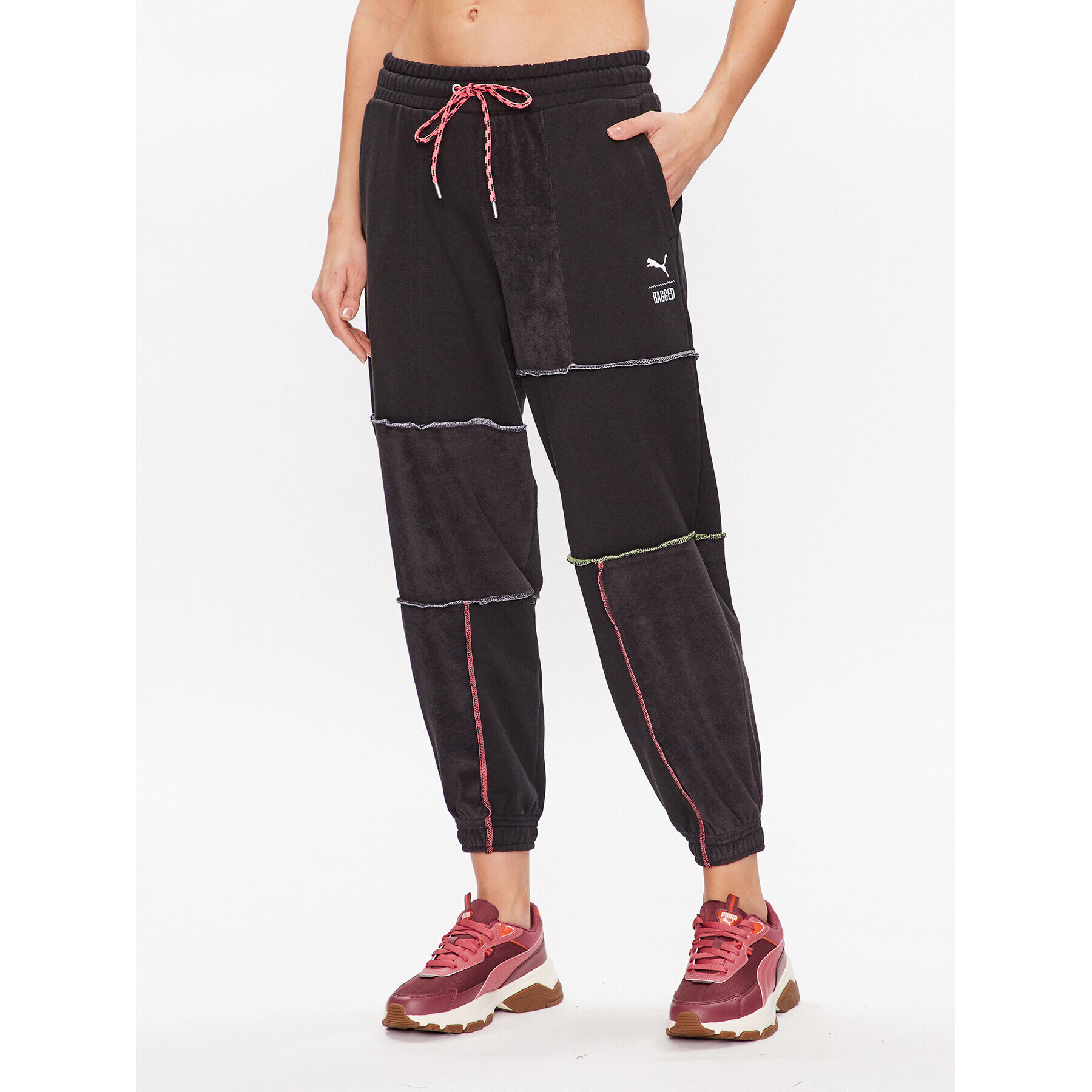 Puma Долнище анцуг THE RAGGED PRIEST 539132 Черен Relaxed Fit - Pepit.bg