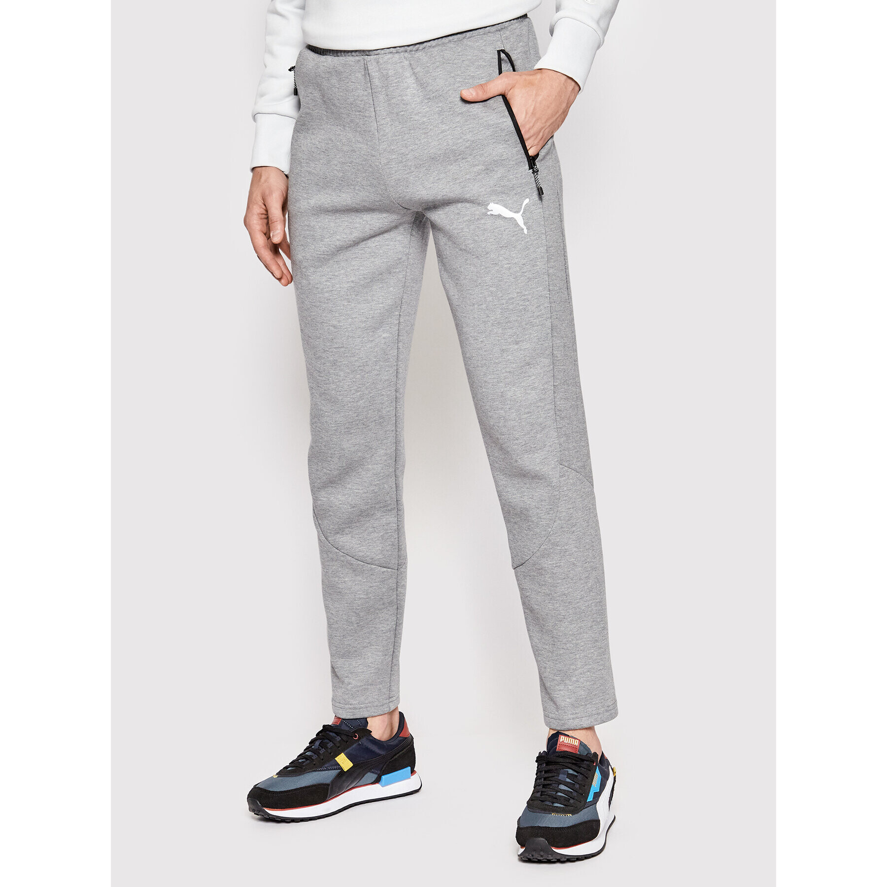 Puma Долнище анцуг Evostripe 847404 Сив Slim Fit - Pepit.bg