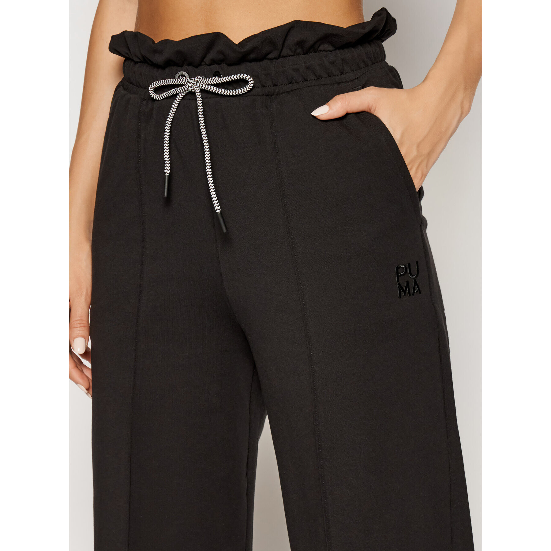 Puma Долнище анцуг Infuse Paperbag 530266 Черен Relaxed Fit - Pepit.bg