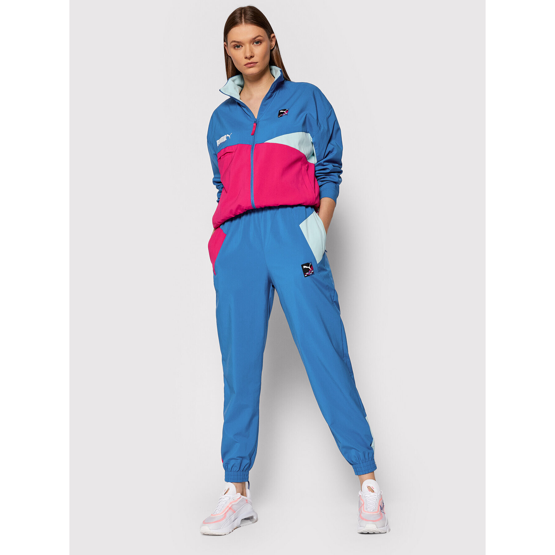 Puma Долнище анцуг Internetional 589840 Син Loose Fit - Pepit.bg