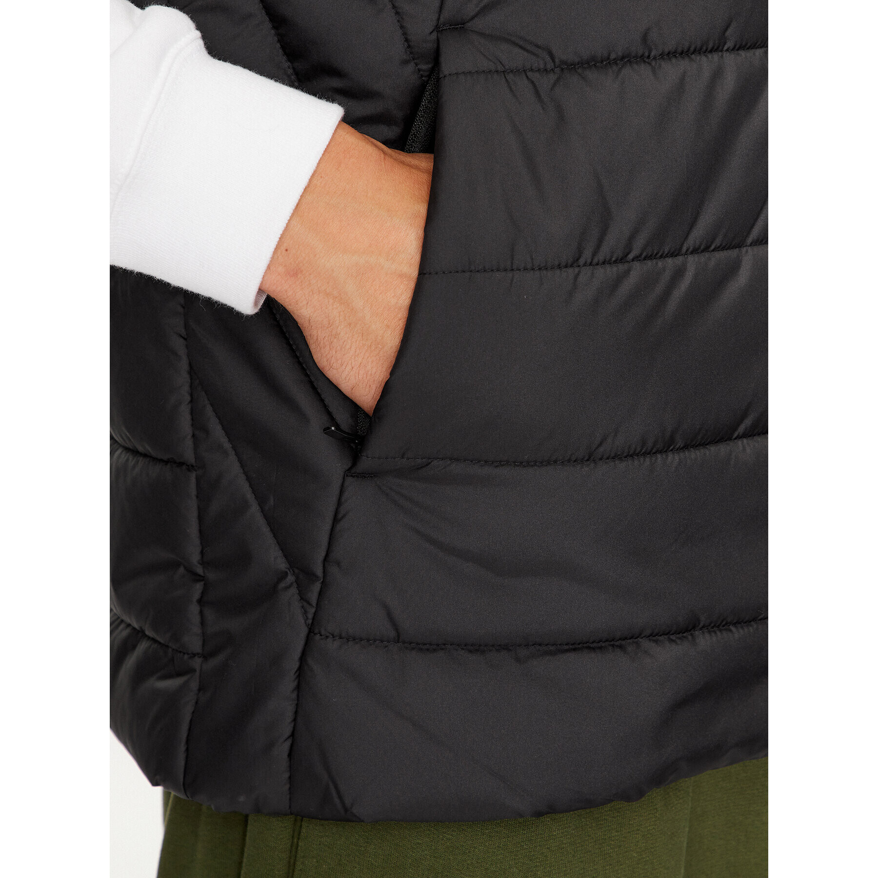 Puma Елек Ess 848939 Черен Regular Fit - Pepit.bg