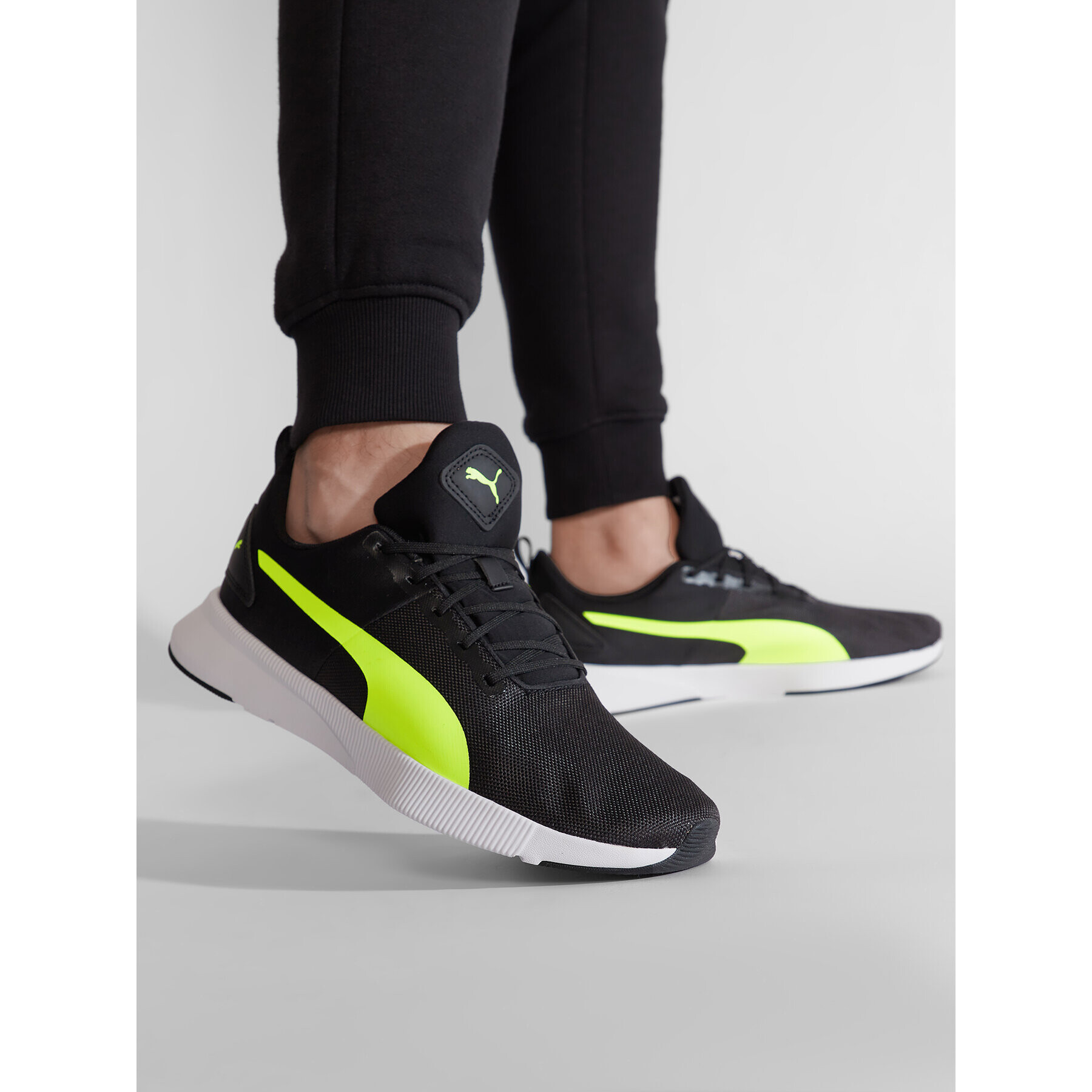 Puma Обувки Flyer Runner Mesh 195343 14 Черен - Pepit.bg