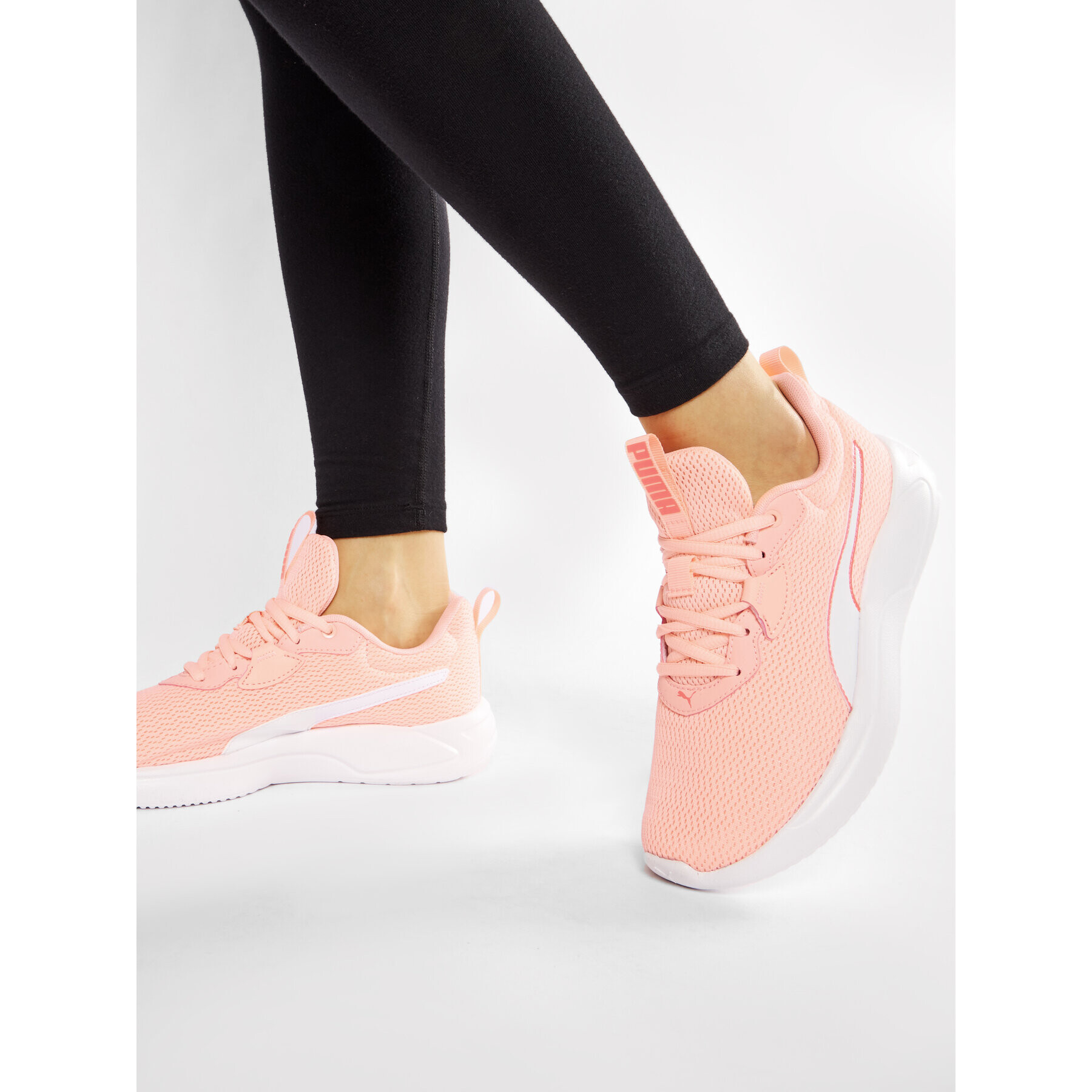 Puma Обувки Resolve Metallic Wn'S 195063 03 Розов - Pepit.bg
