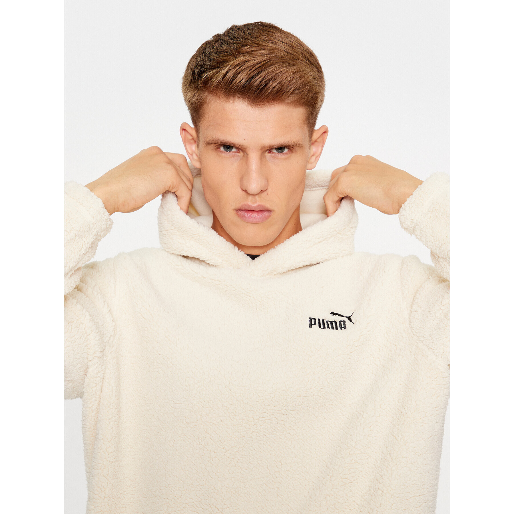 Puma Полар Ess Elevated 675982 Бял Regular Fit - Pepit.bg
