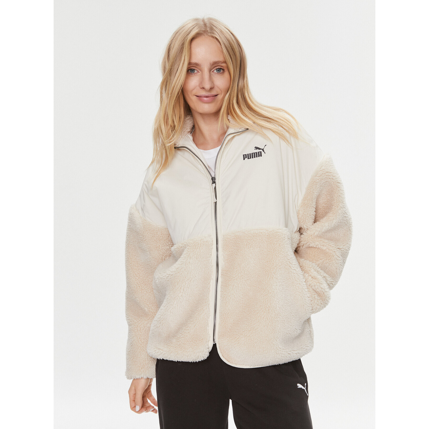 Puma Преходно яке Hybrid 675371 Бял Regular Fit - Pepit.bg