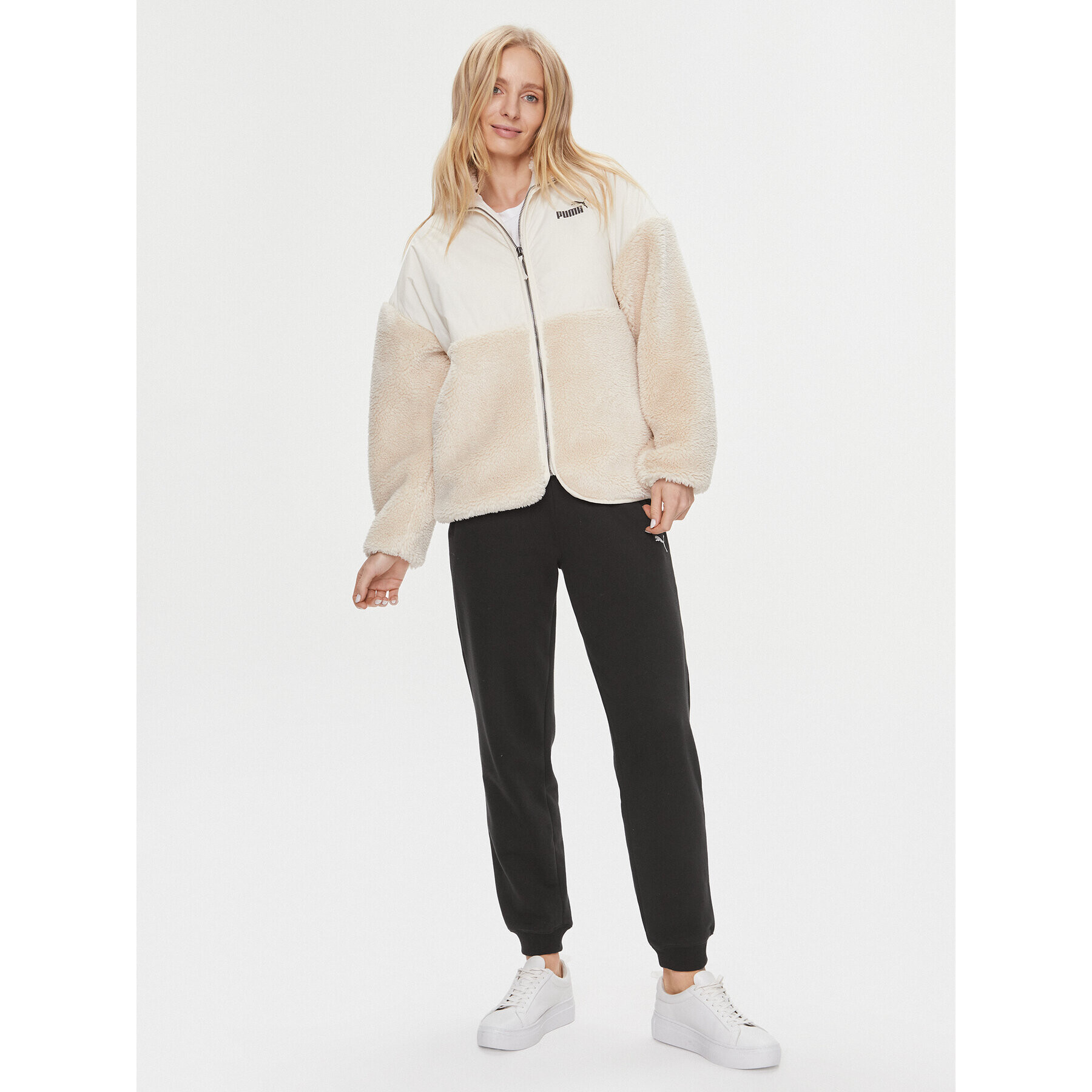 Puma Преходно яке Hybrid 675371 Бял Regular Fit - Pepit.bg