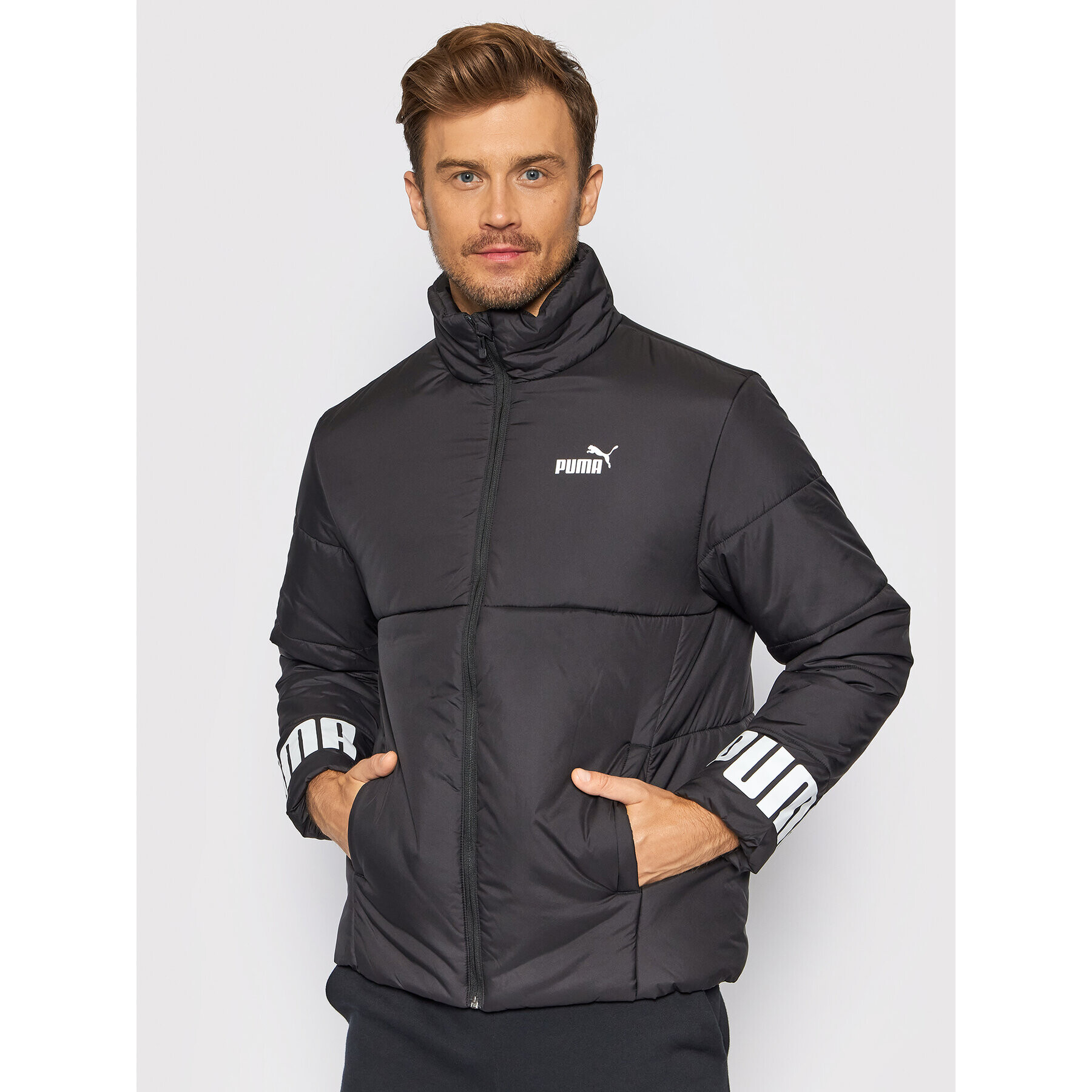 Puma Пухено яке Ess+ 587689 Черен Regular Fit - Pepit.bg