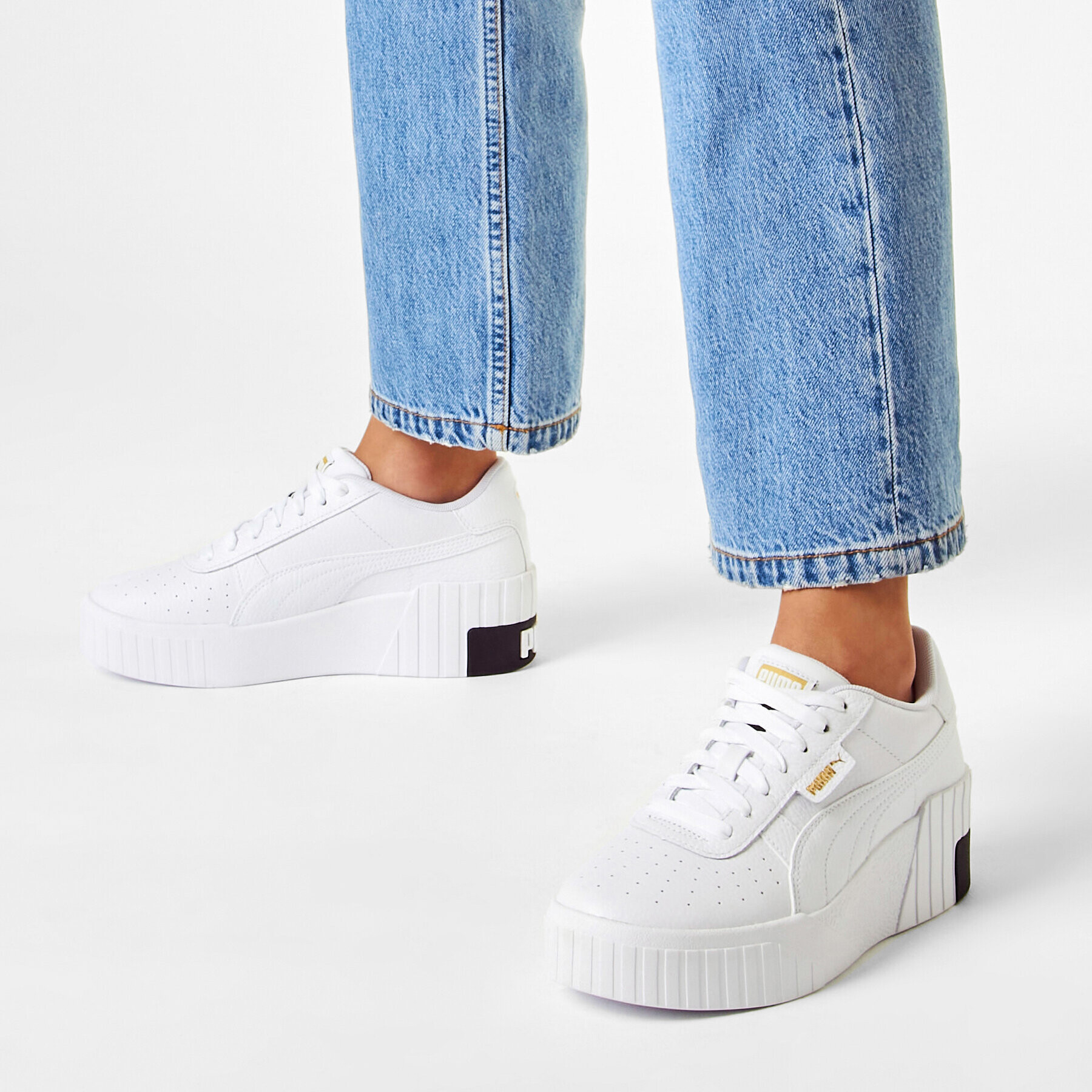 Puma Сникърси Cali Wedge 373438 03 Бял - Pepit.bg