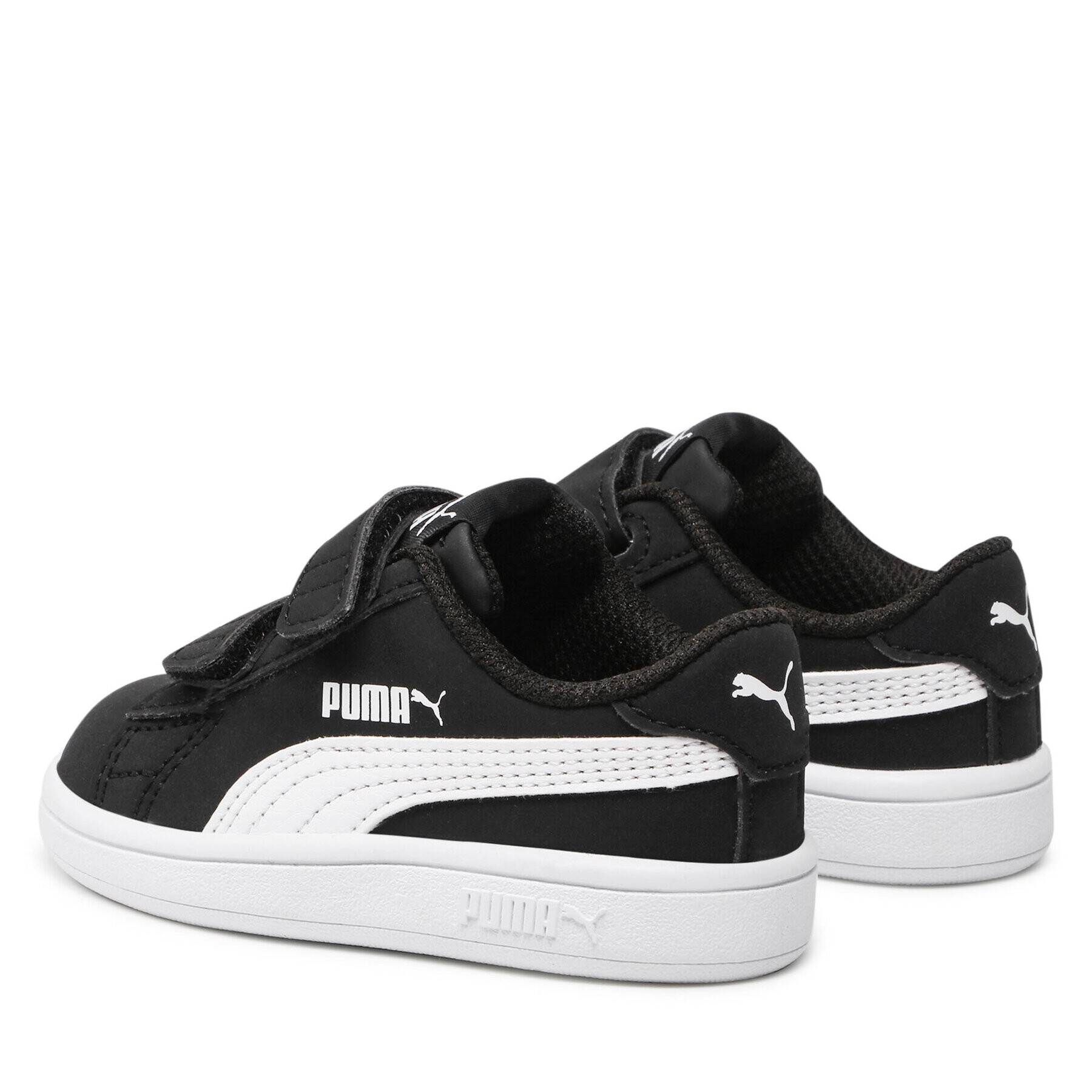 Puma Сникърси Smash V2 Buck V Inf 365184 34 Черен - Pepit.bg