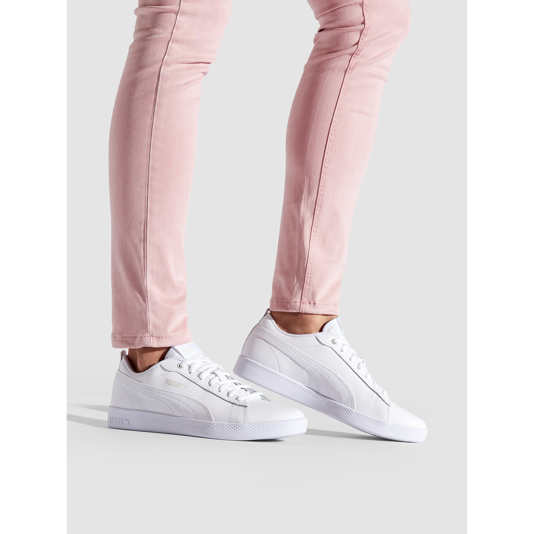 Puma Сникърси Smash Wns v2 L365208 04 Бял - Pepit.bg