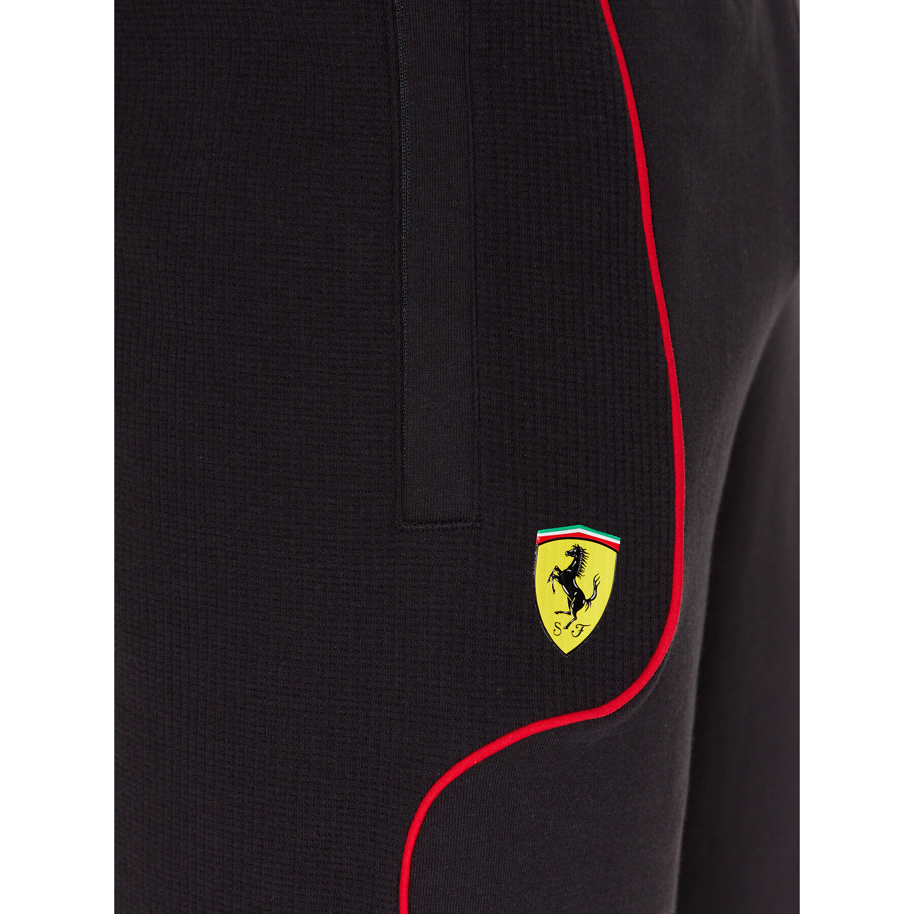 Puma Спортни шорти Ferrari Race 538167 Черен Regular Fit - Pepit.bg