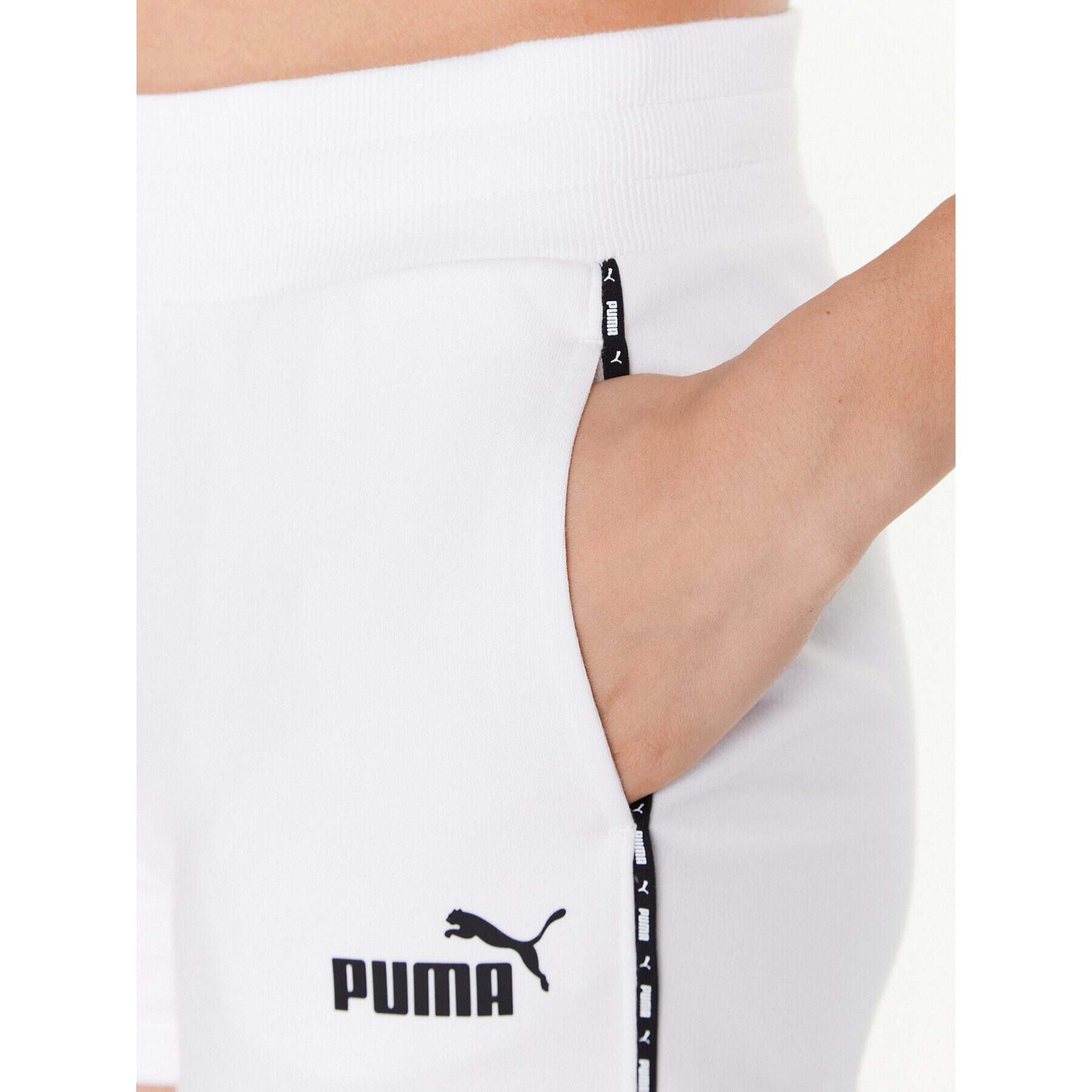 Puma Спортни шорти Power 675178 Бял Regular Fit - Pepit.bg