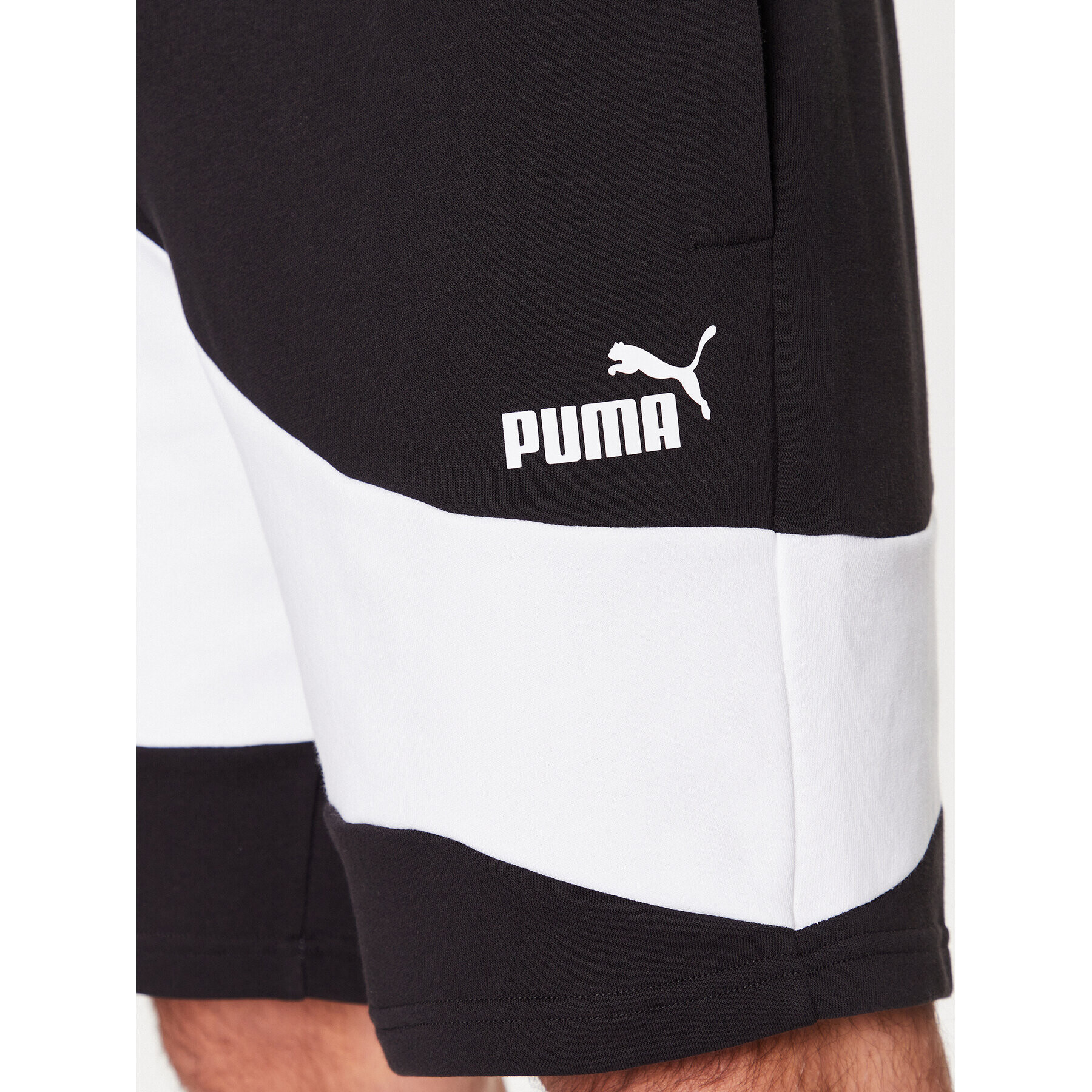 Puma Спортни шорти Power Cat 675175 Черен Regular Fit - Pepit.bg