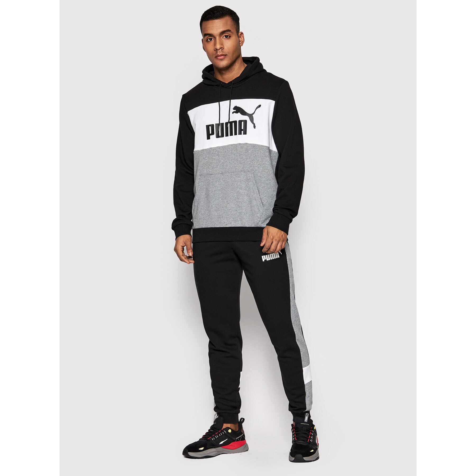 Puma Суитшърт Colorblock 848772 Черен Regular Fit - Pepit.bg