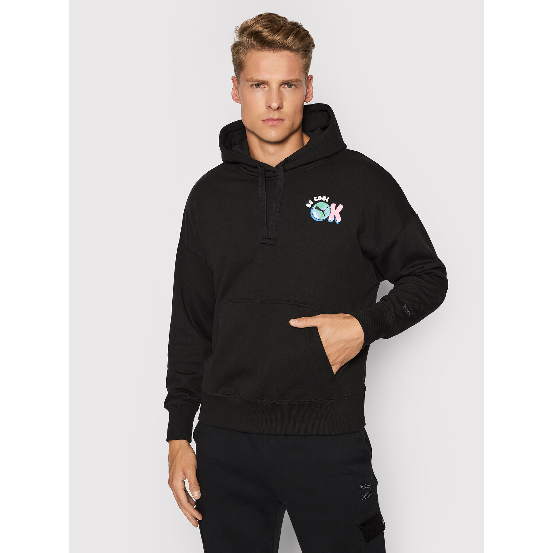 Puma Суитшърт Downtown Graphic 530846 Черен Relaxed Fit - Pepit.bg