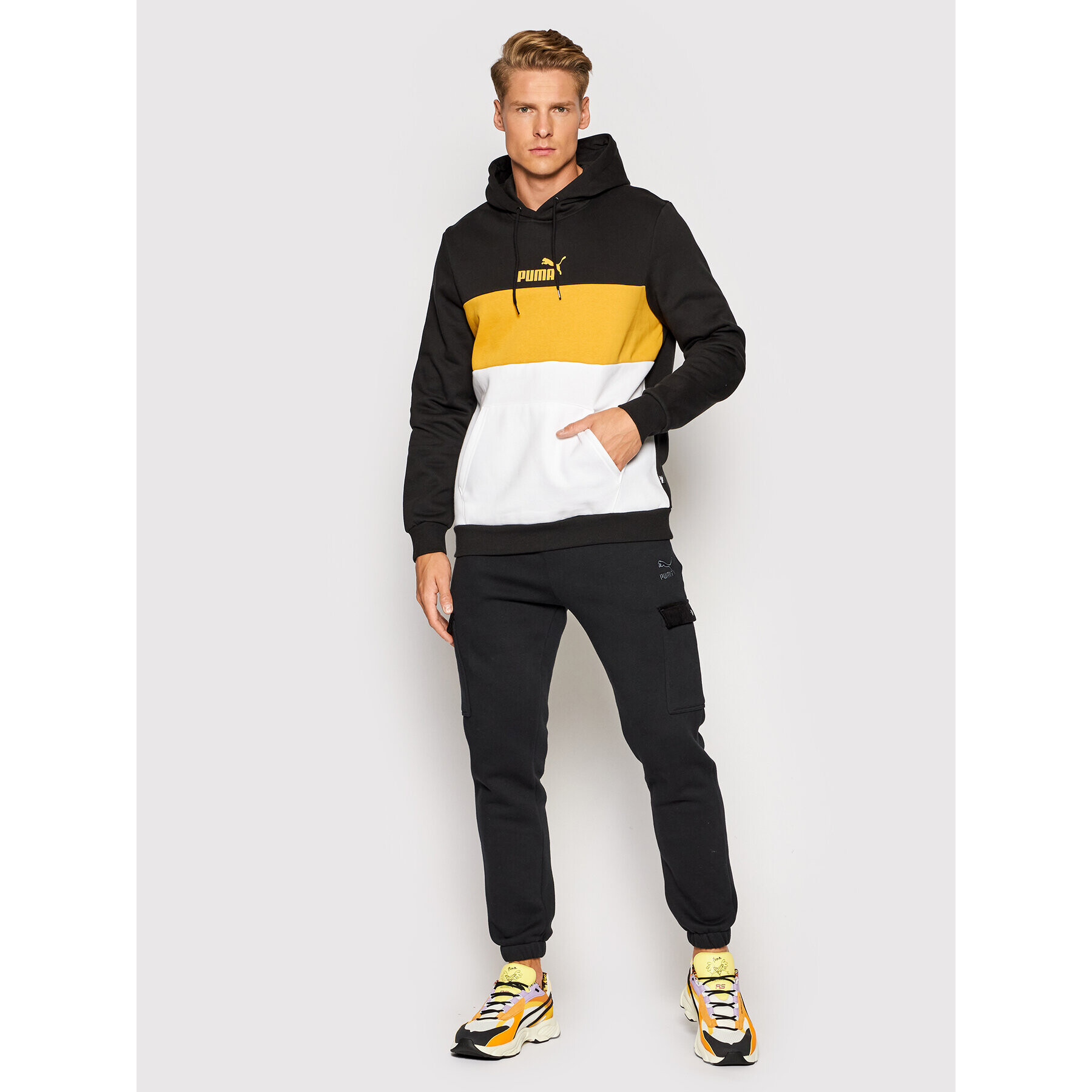 Puma Суитшърт Essentials 587917 Черен Regular Fit - Pepit.bg