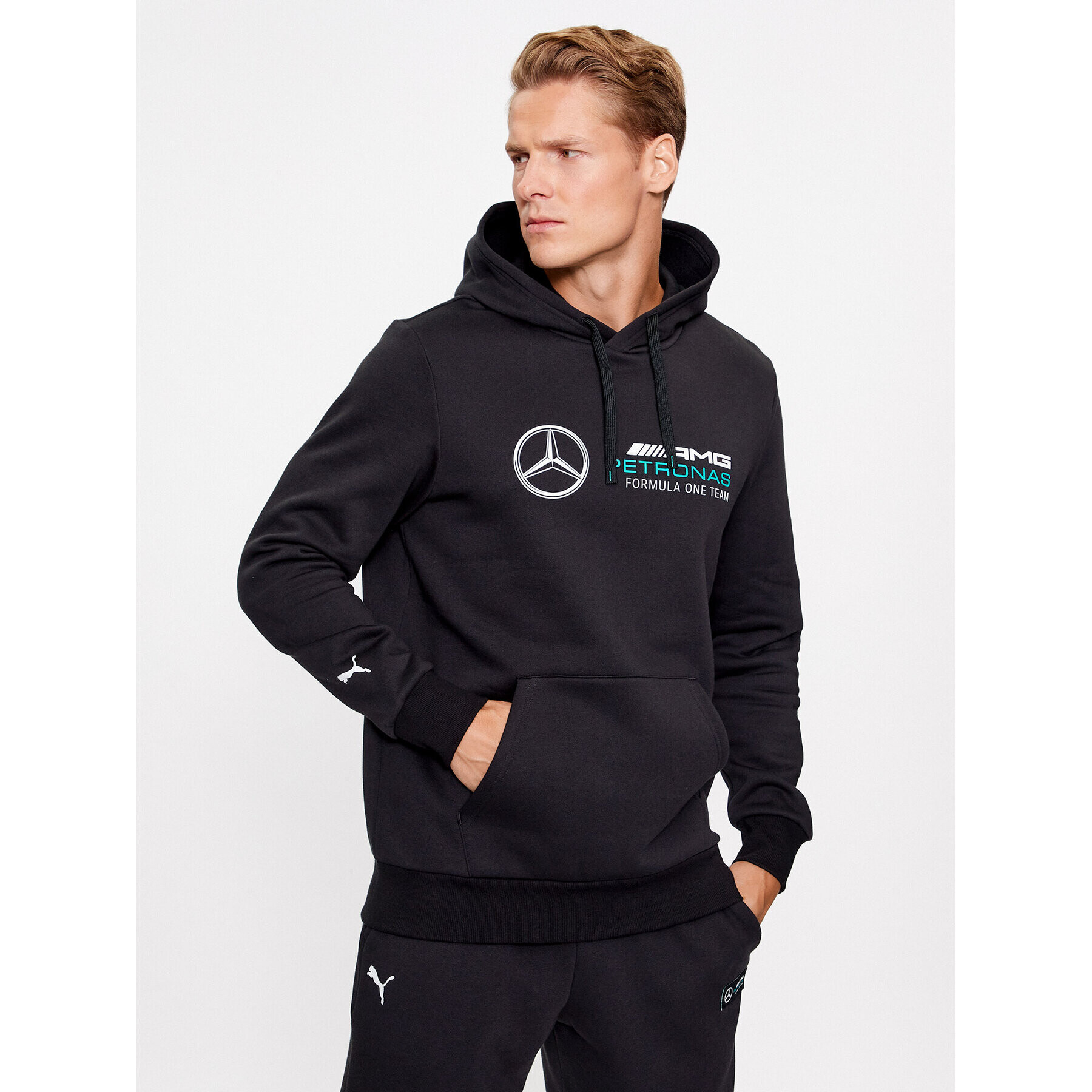 Puma Суитшърт Mapf1 Ess 621159 Черен Regular Fit - Pepit.bg