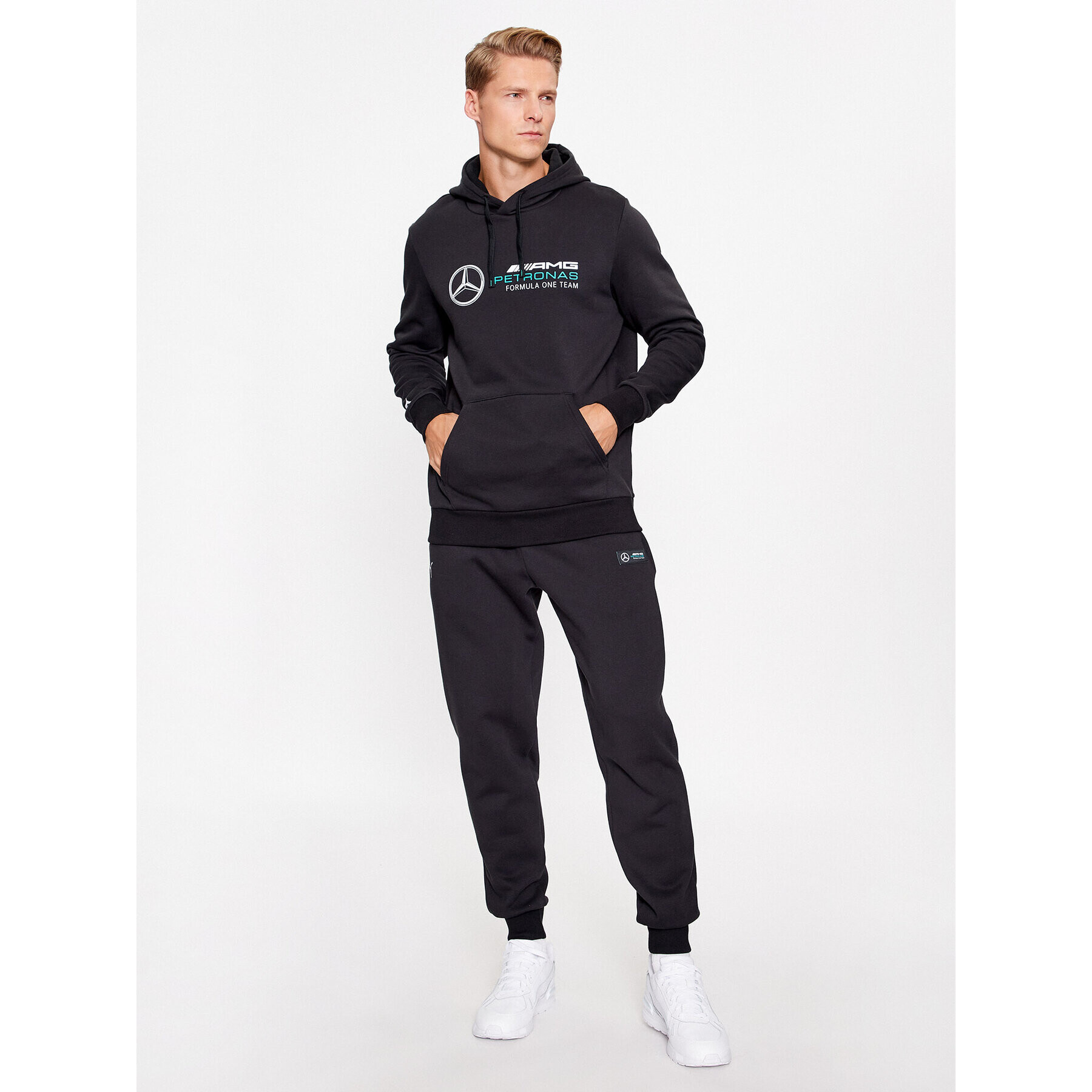 Puma Суитшърт Mapf1 Ess 621159 Черен Regular Fit - Pepit.bg