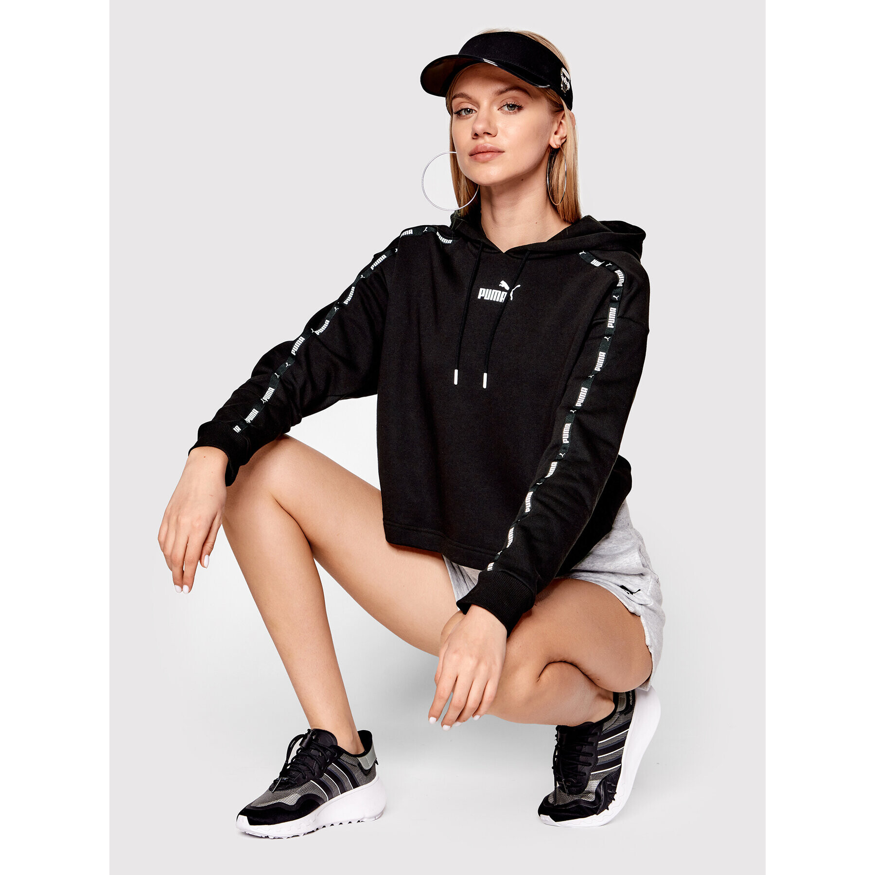 Puma Суитшърт Power Cropped 848431 Черен Relaxed Fit - Pepit.bg