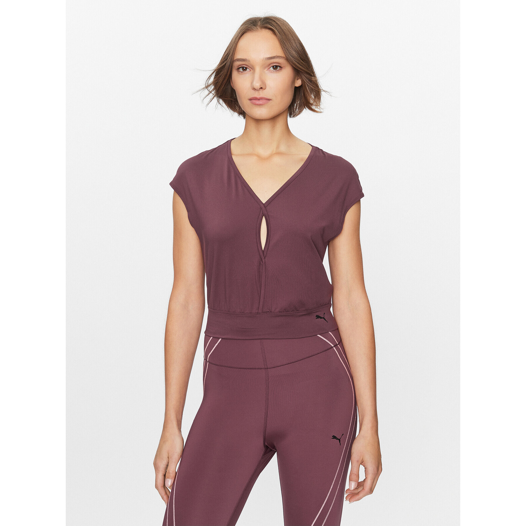 Puma Тениска от техническо трико Studio Yogini 523953 Бордо Tight Fit - Pepit.bg