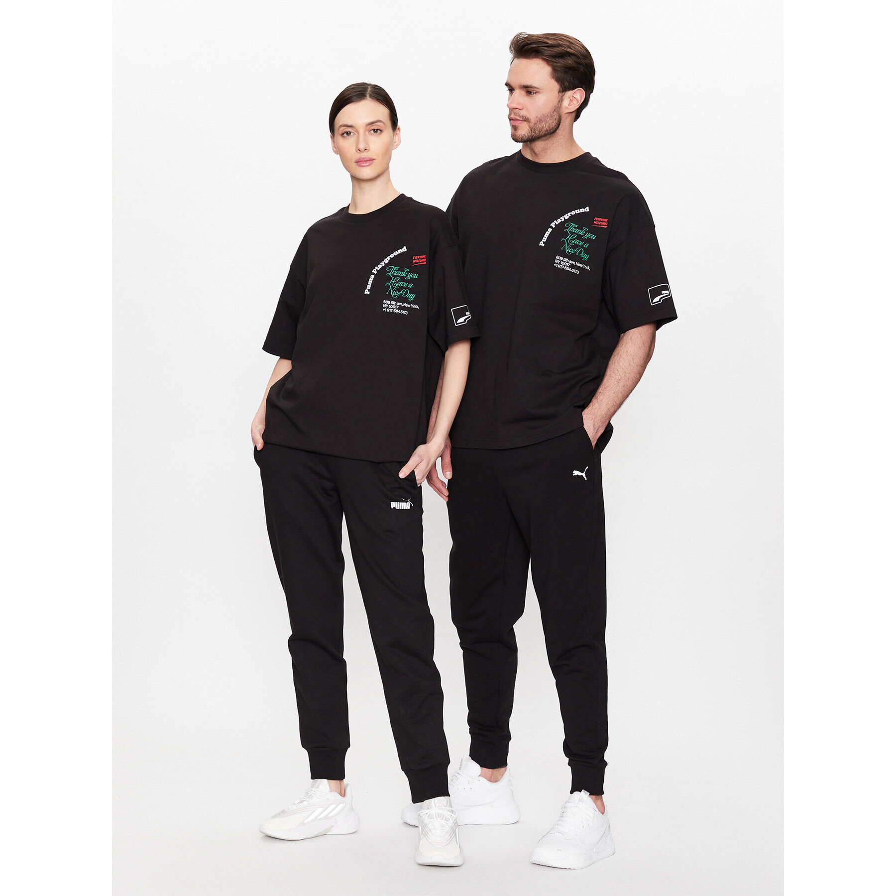 Puma Тишърт Unisex Uptown Graphic 537972 Черен Relaxed Fit - Pepit.bg