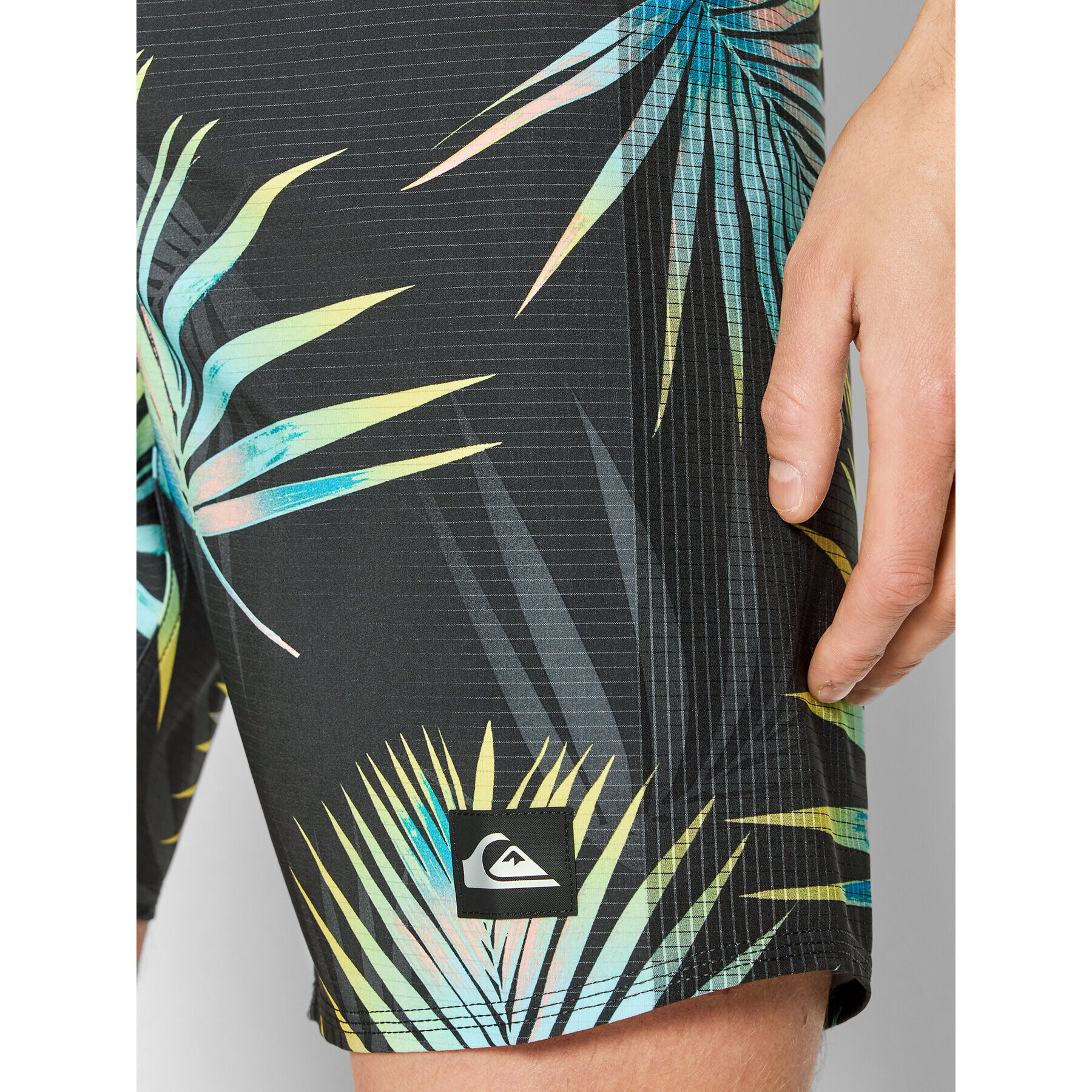 Quiksilver Плувни шорти Highlite Arch EQYBS04648 Черен Regular Fit - Pepit.bg