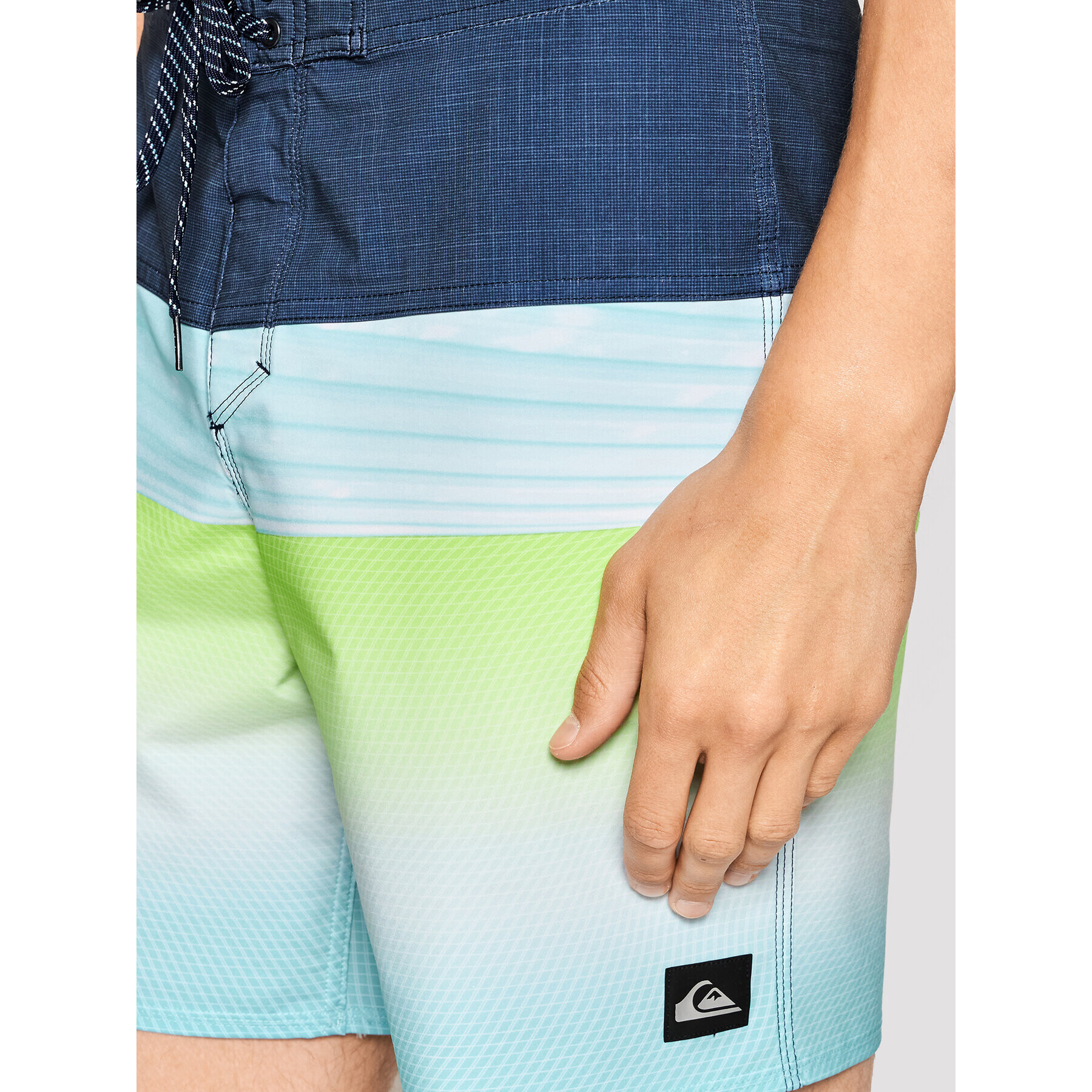 Quiksilver Плувни шорти Surfsilk Panel 18" EQYBS04658 Цветен Performance Fit - Pepit.bg