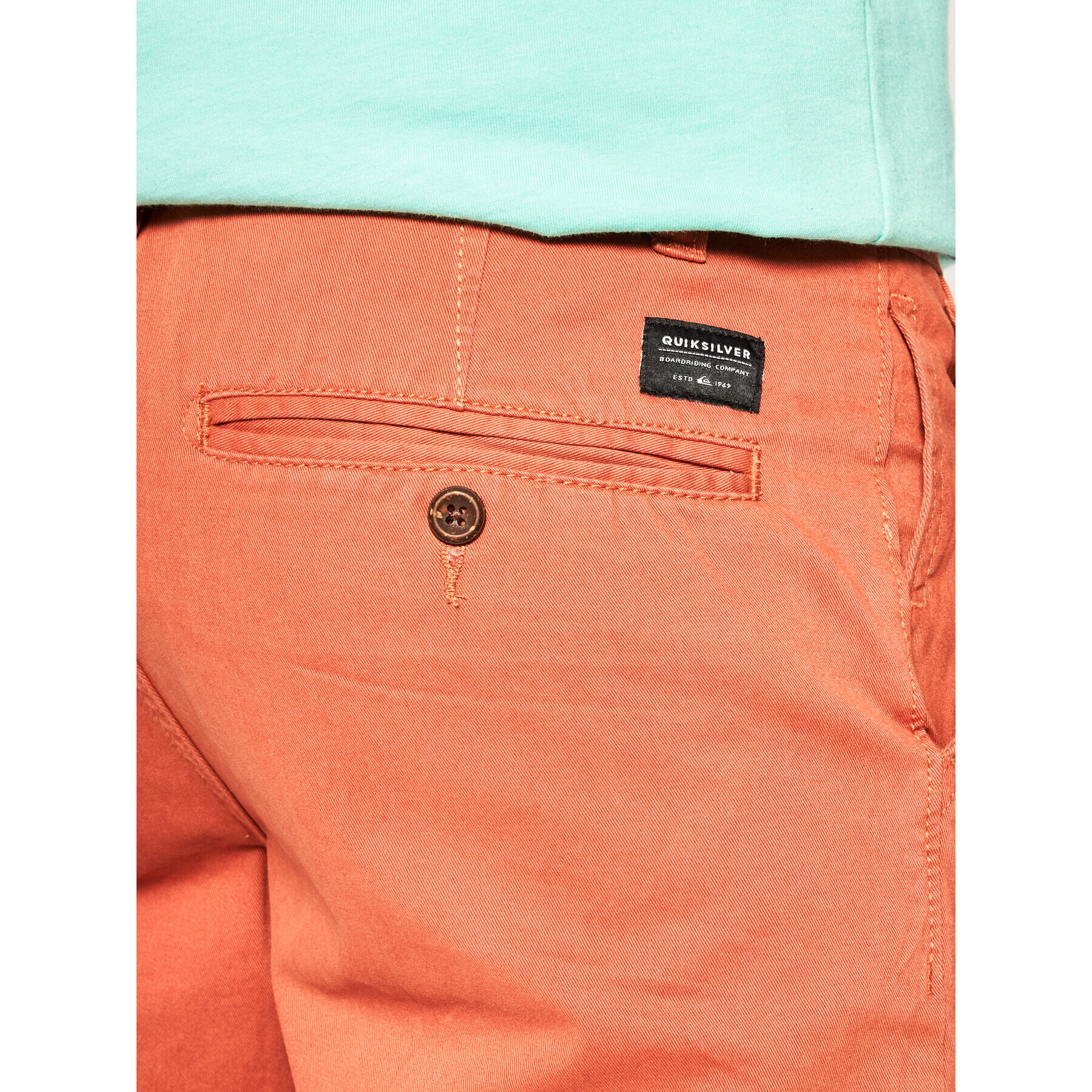 Quiksilver Шорти от плат Everyday Chino EQYWS03468 Червен Tapered Fit - Pepit.bg