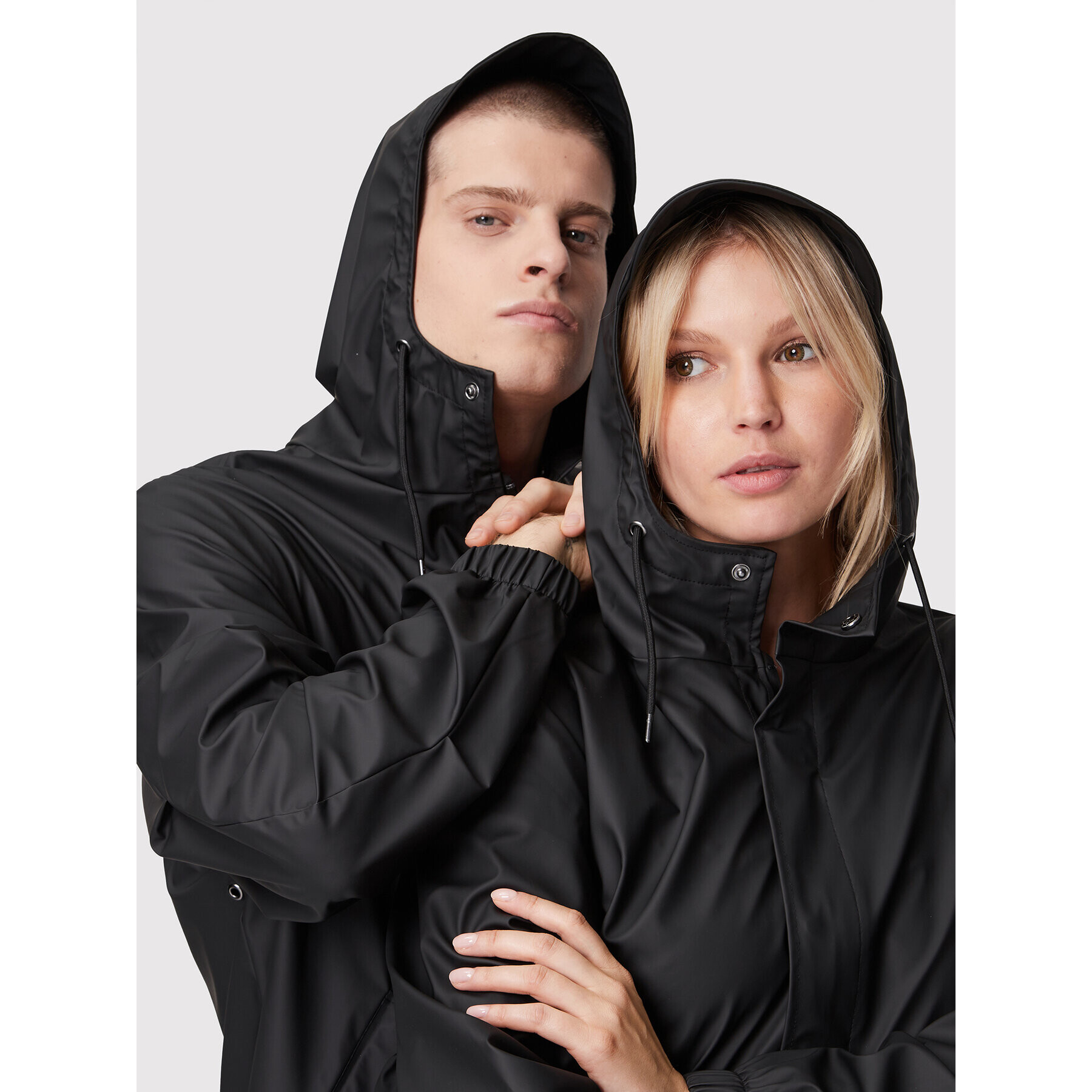 Rains Парка Unisex 18140 Черен Regular Fit - Pepit.bg