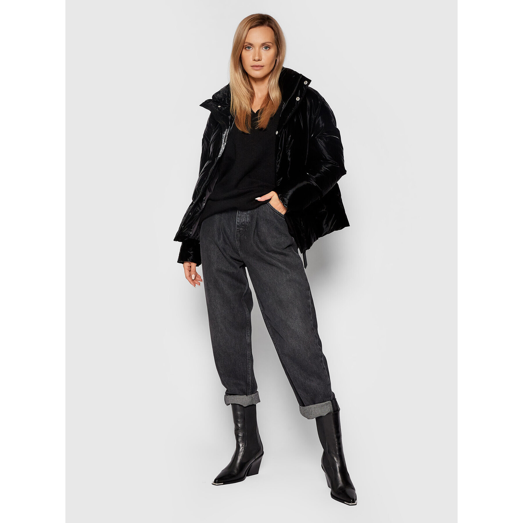 Rains Пухено яке Unisex 1522 Черен Boxy Fit - Pepit.bg