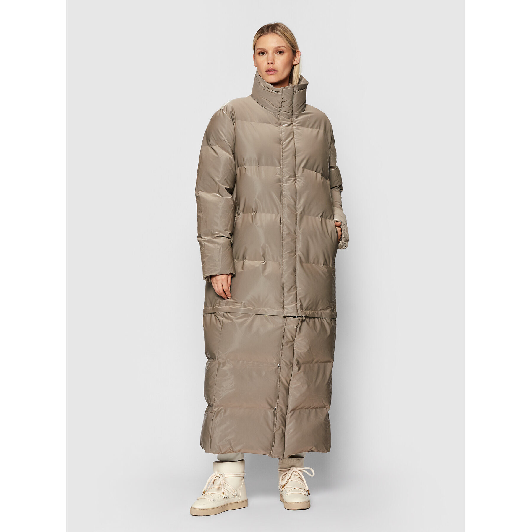 Rains Пухено яке Unisex Puffer 1536 Бежов Regular Fit - Pepit.bg