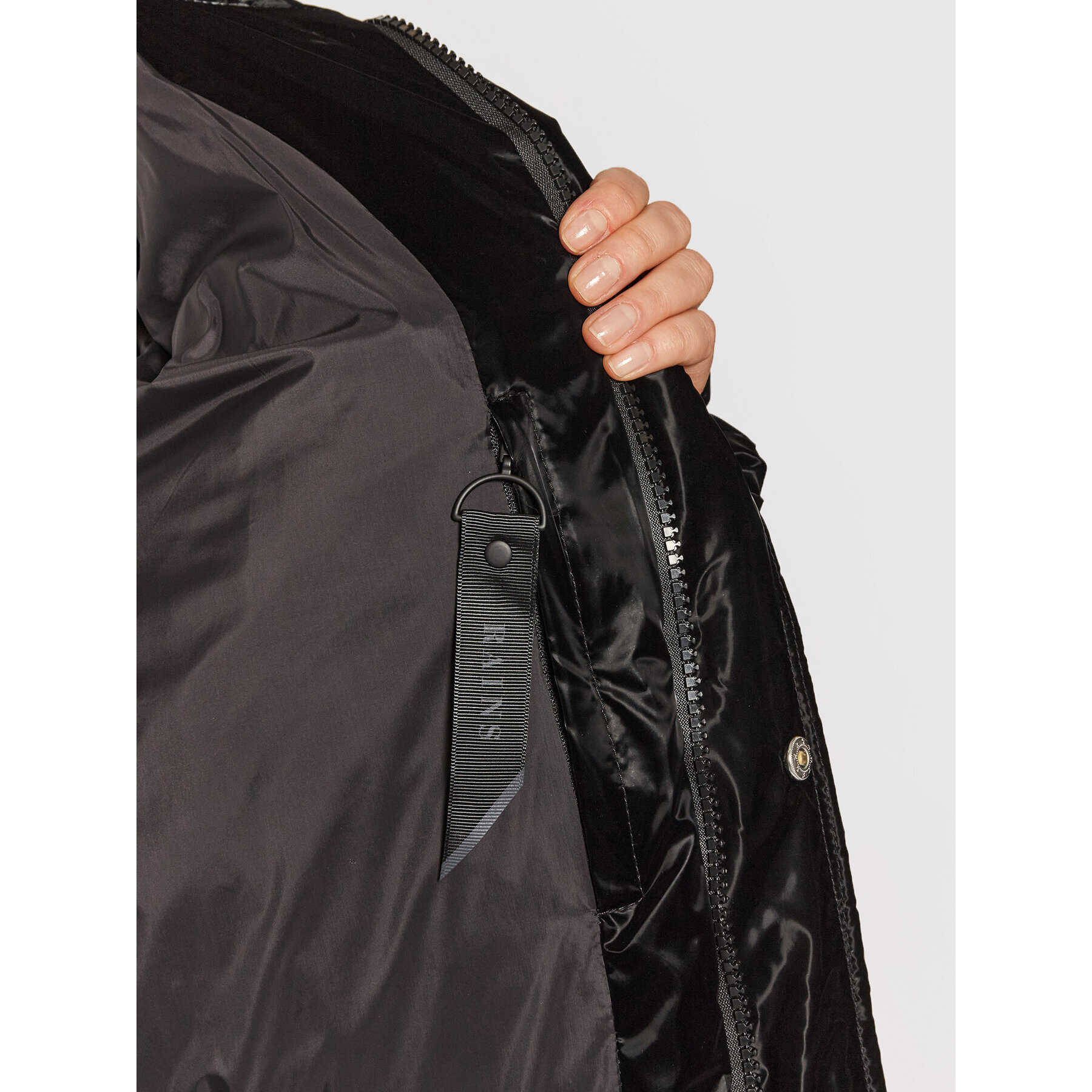 Rains Пухено яке Unisex Puffer 1536 Черен Regular Fit - Pepit.bg