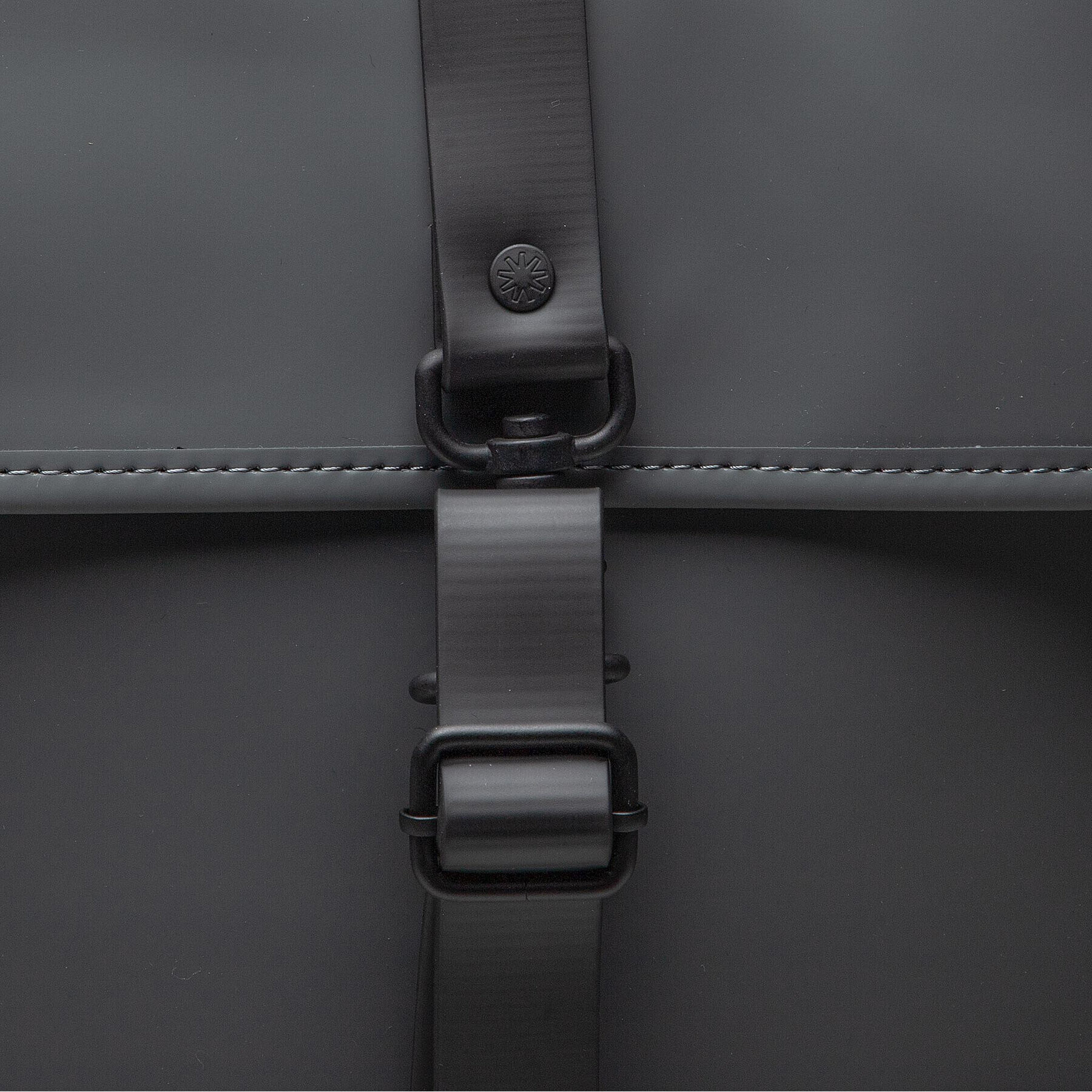 Rains Раница Backpack 1220 Сив - Pepit.bg