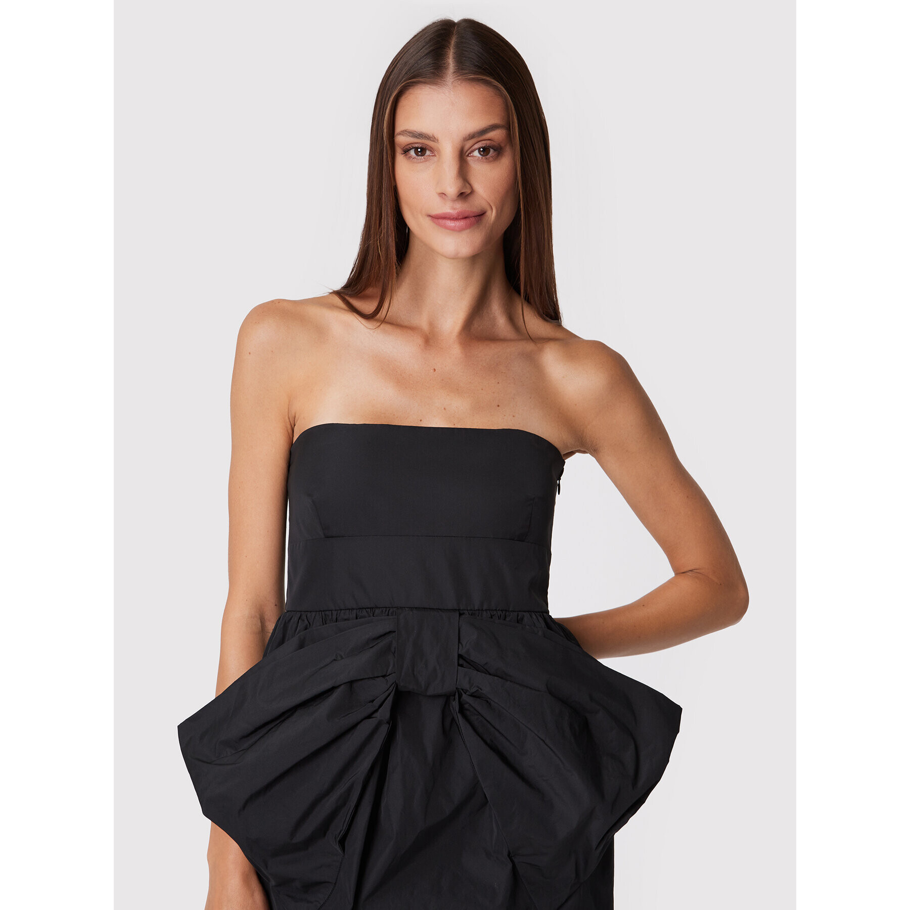 Red Valentino Коктейлна рокля 1R3VAEW5 Черен Regular Fit - Pepit.bg
