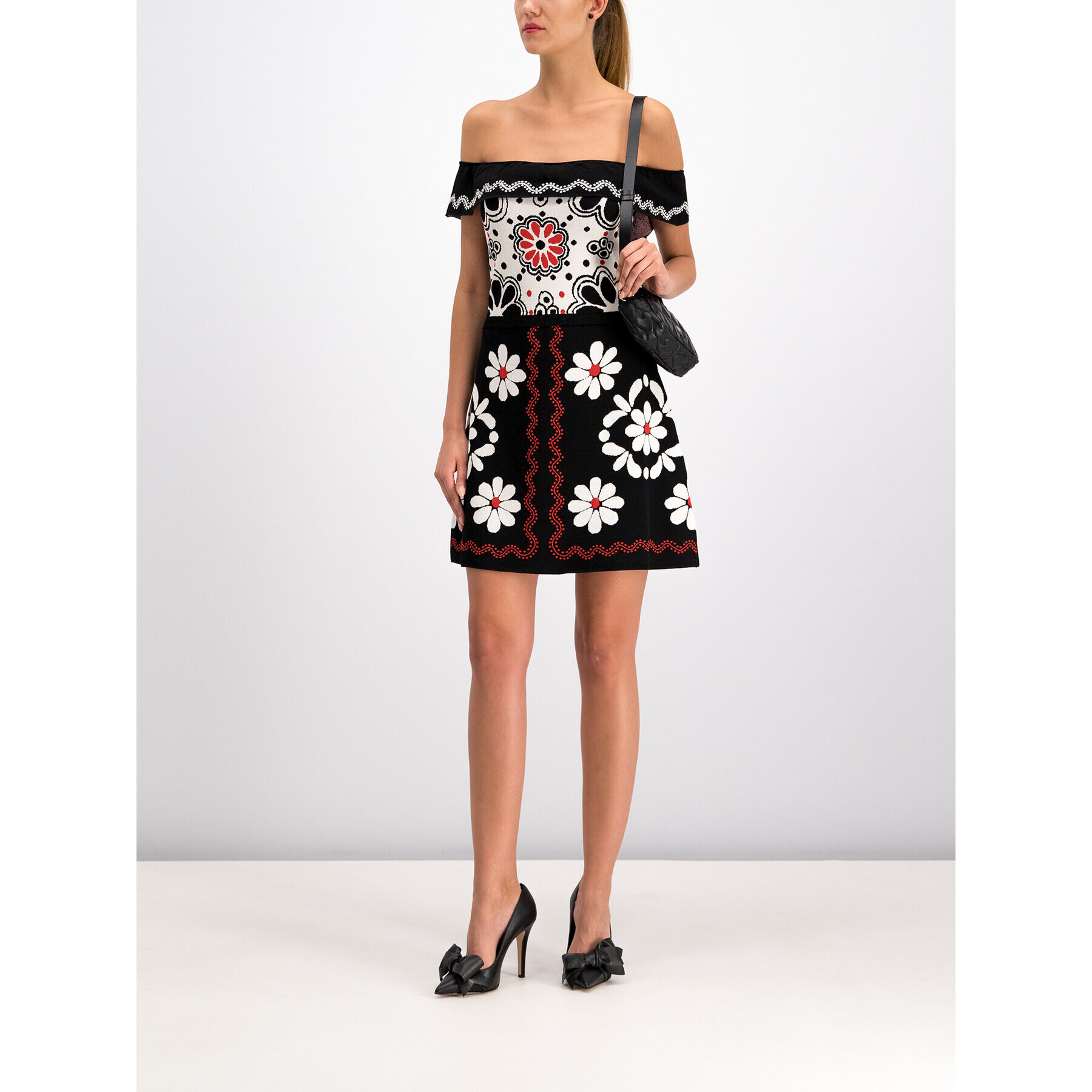 Red Valentino Плетена рокля RR0KDA12 Черен Regular Fit - Pepit.bg