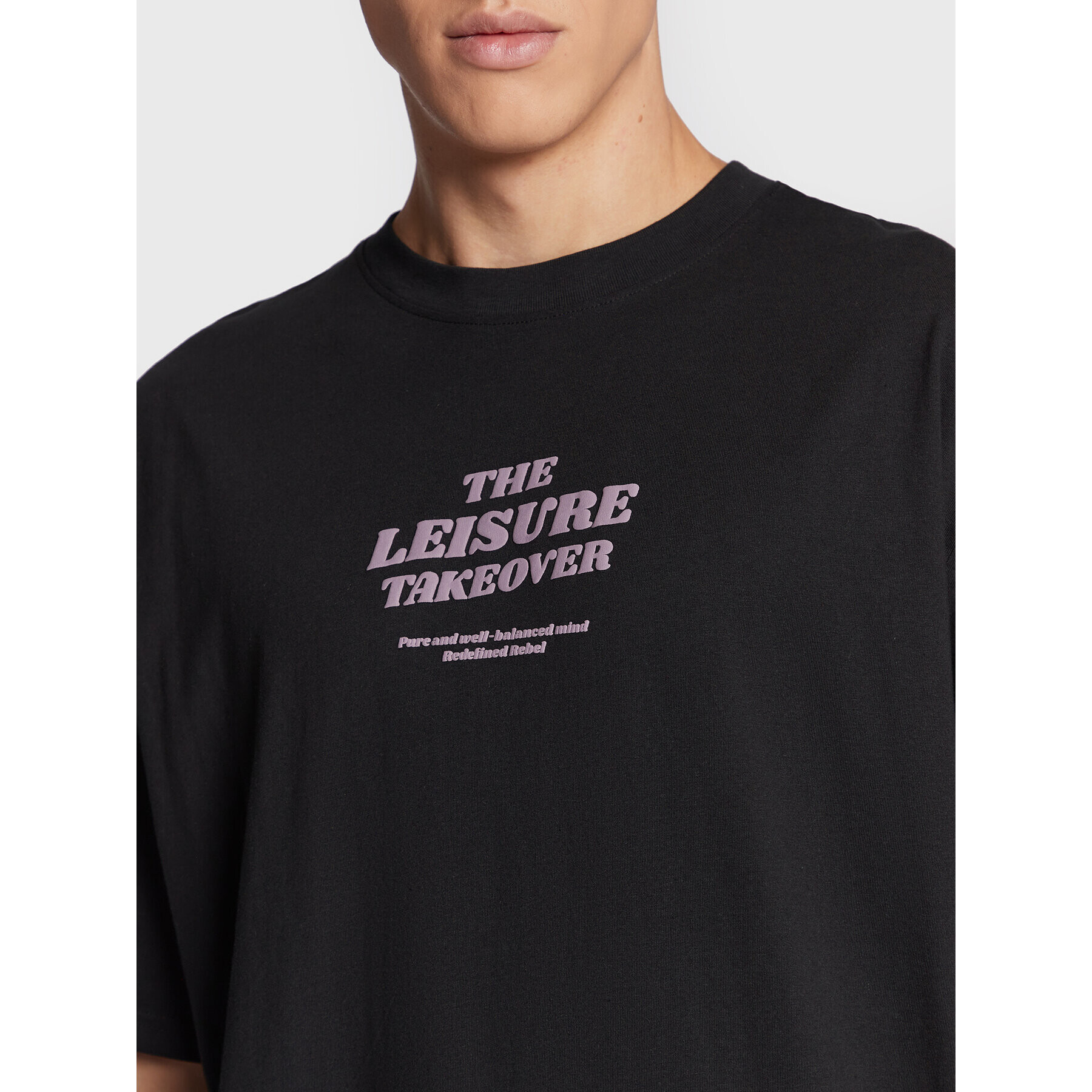 Redefined Rebel Тишърт Jesper 211127 Черен Regular Fit - Pepit.bg