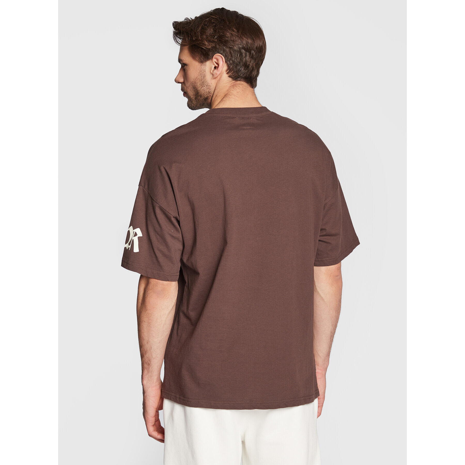 Redefined Rebel Тишърт Otis 211157 Кафяв Relaxed Fit - Pepit.bg