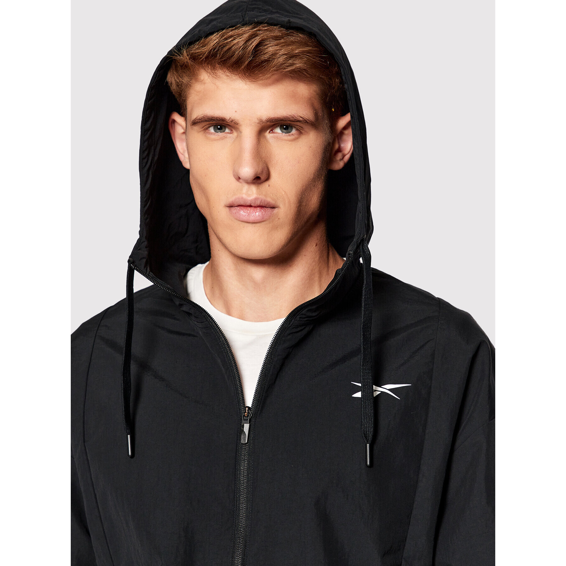 Reebok Анцуг Techstyle H49109 Черен Regular Fit - Pepit.bg