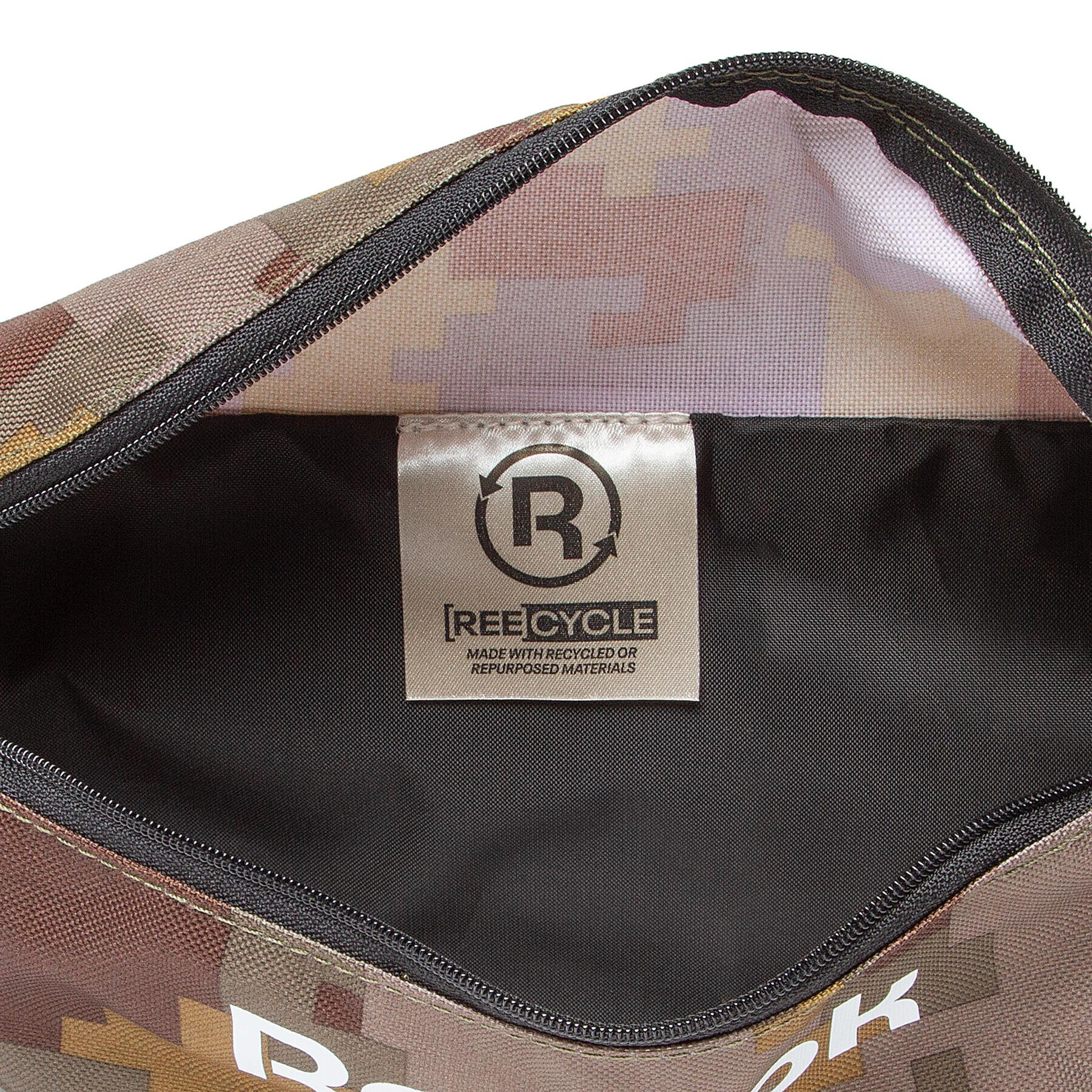 Reebok Чанта за кръст Act Core Gr Waistbag HC1694 Зелен - Pepit.bg