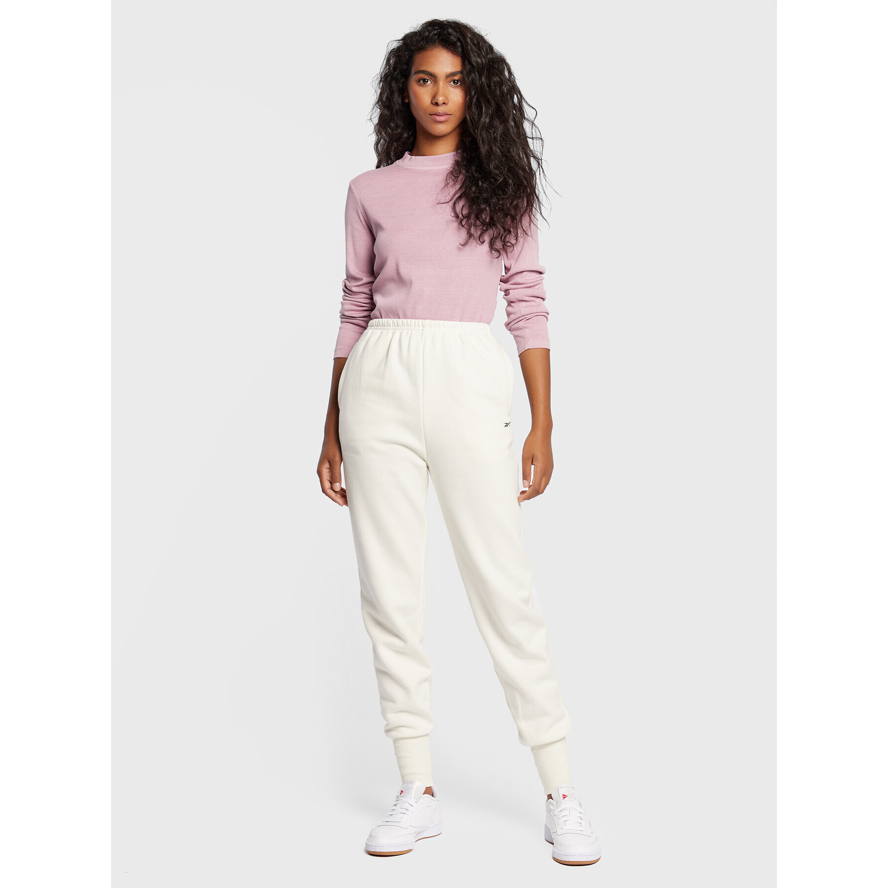 Reebok Долнище анцуг Classics HG1160 Бял Slim Fit - Pepit.bg