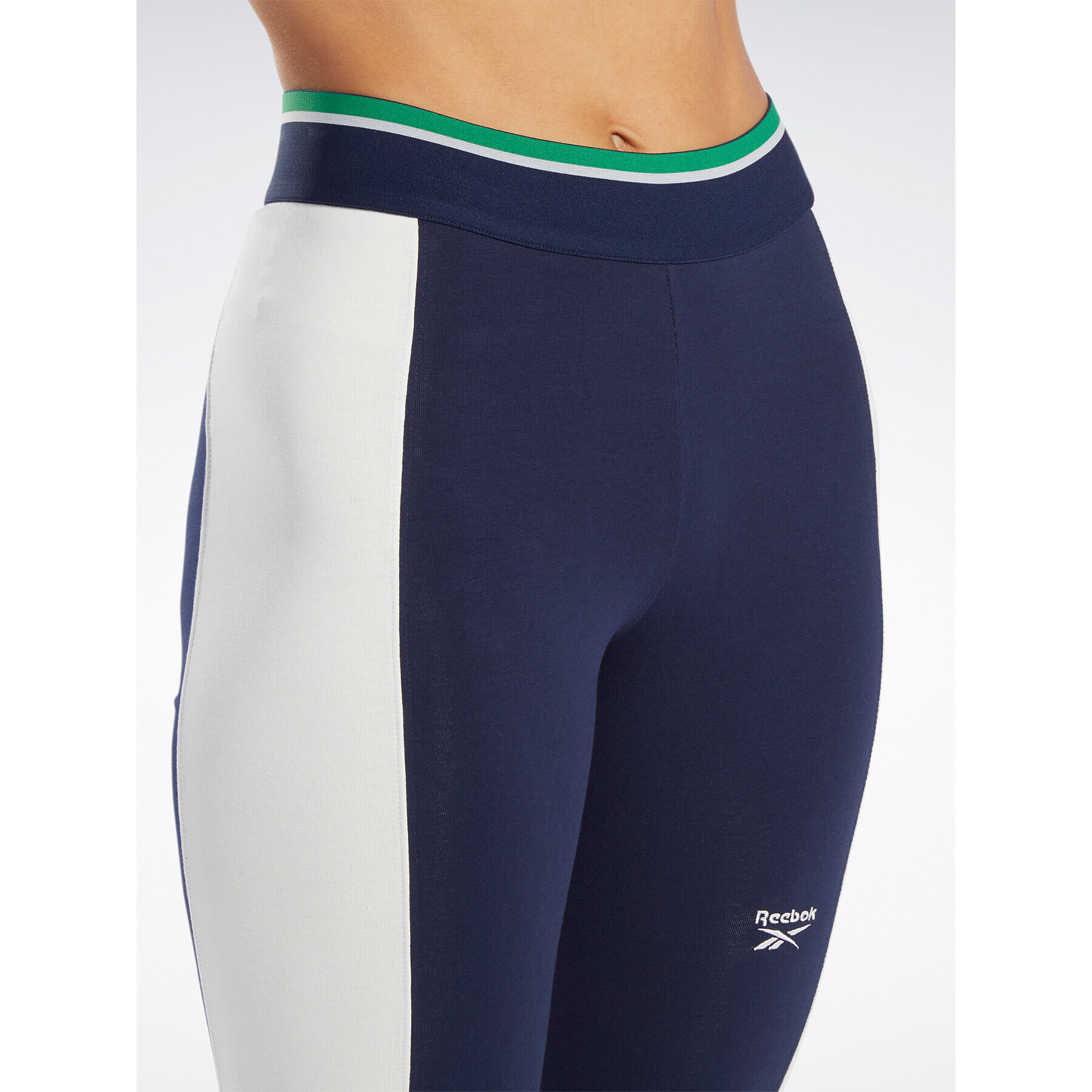 Reebok Клин HS4710 Тъмносин Slim Fit - Pepit.bg